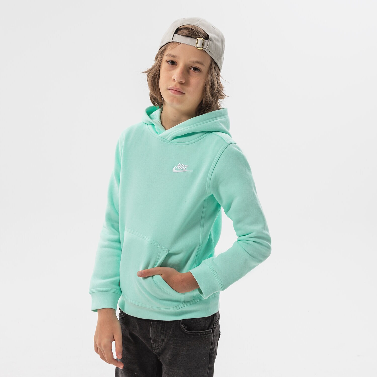 dětská mikina NIKE MIKINA S KAPUCÍ NIKE SPORTSWEAR CLUB BOY BV3757-379 ZELENÁ