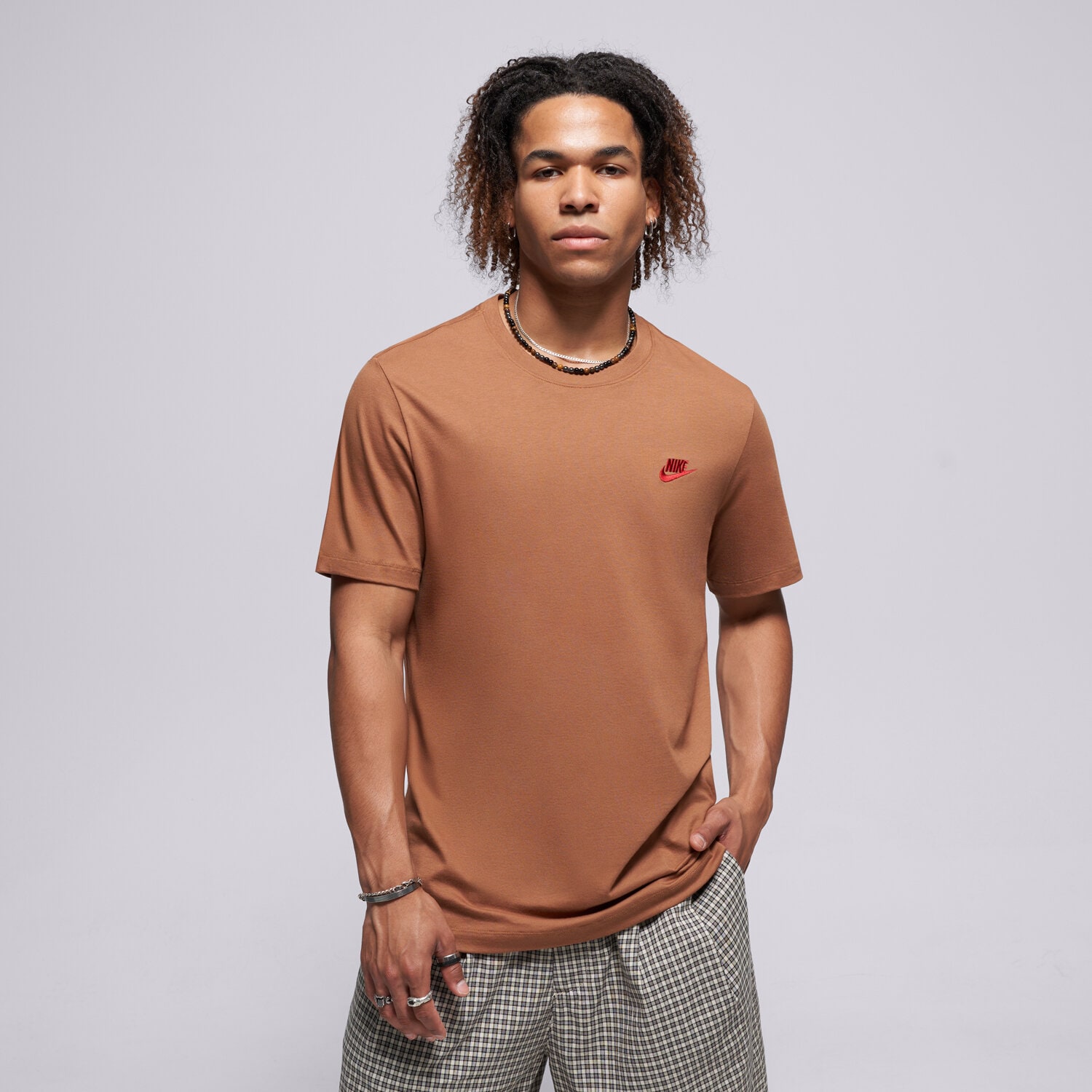 pánské tričko NIKE TRIČKO SPORTSWEAR CLUB AR4997-270 HNĚDÁ