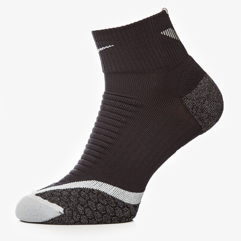 dámské ponožky NIKE PONOŽKY ELITE RUNNING CUSHION QTR SX4850010 ČERNÁ