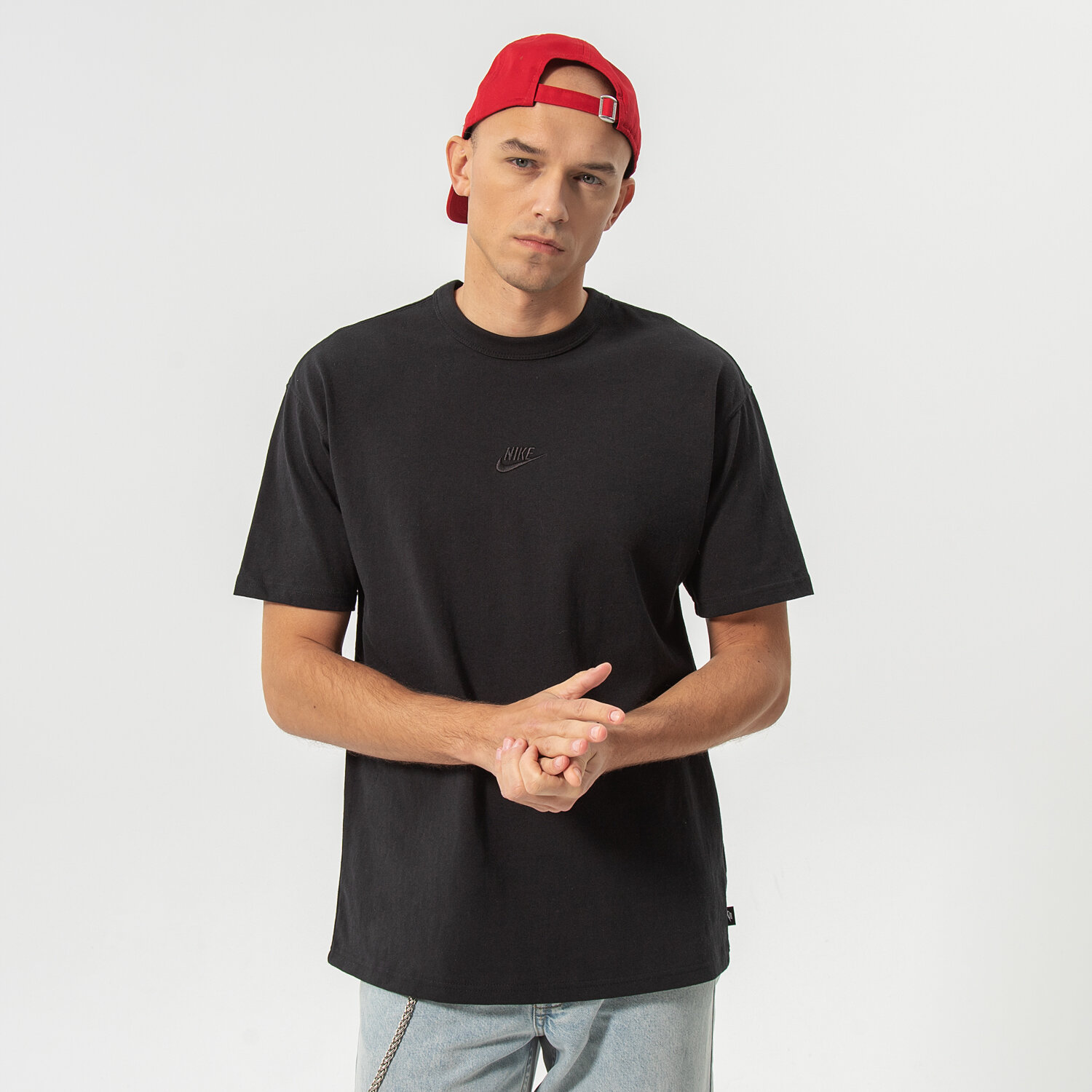 pánské tričko NIKE TRIČKO M NSW PREM ESSNTL SUST TEE DO7392-010 ČERNÁ
