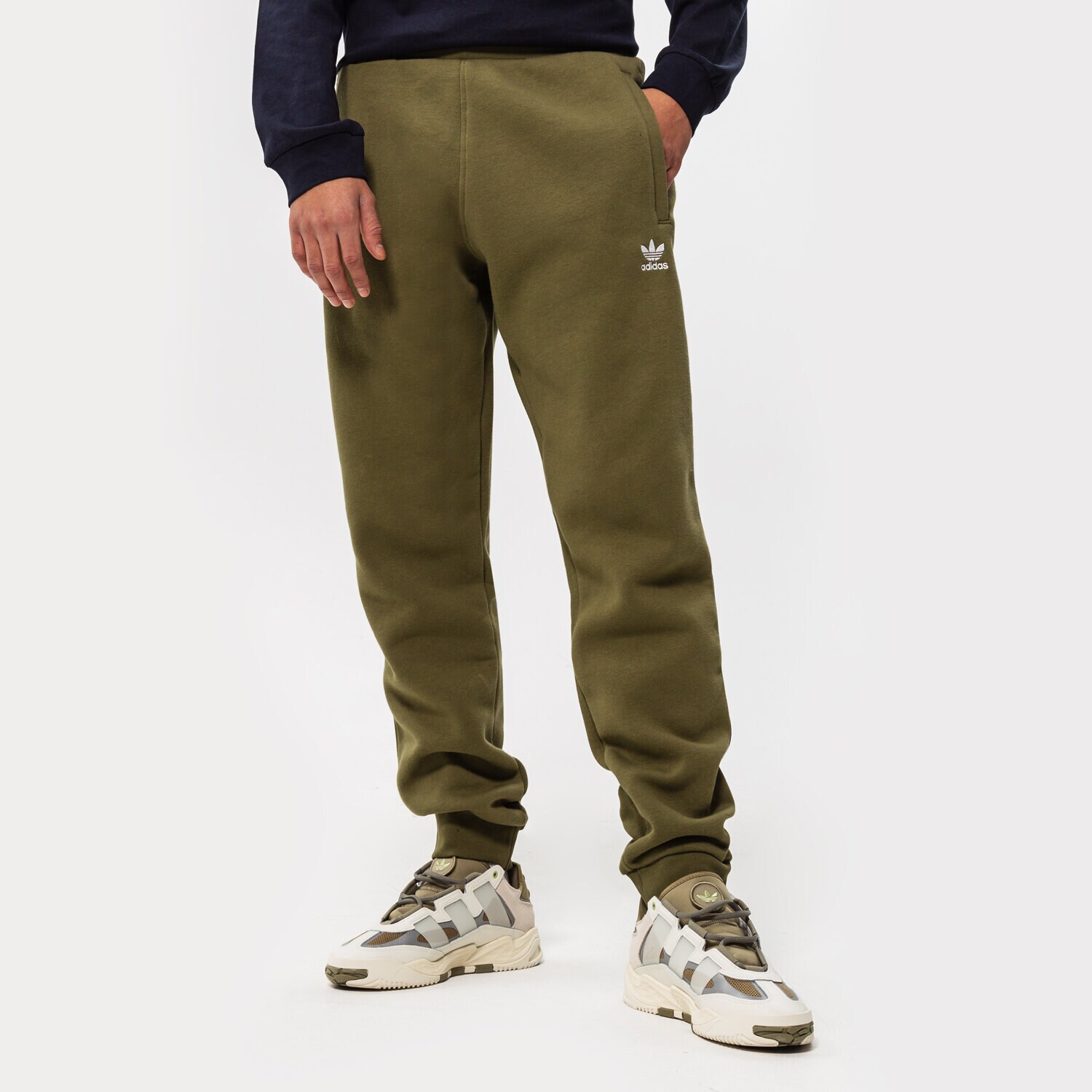 pánské kalhoty ADIDAS KALHOTY  ESSENTIALS PANT H65676 KHAKI