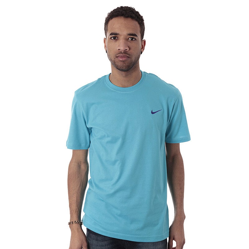 pánské tričko NIKE TRIČKO NIKE TEE-EMBRD SWOOSH 546404401 MODRÁ