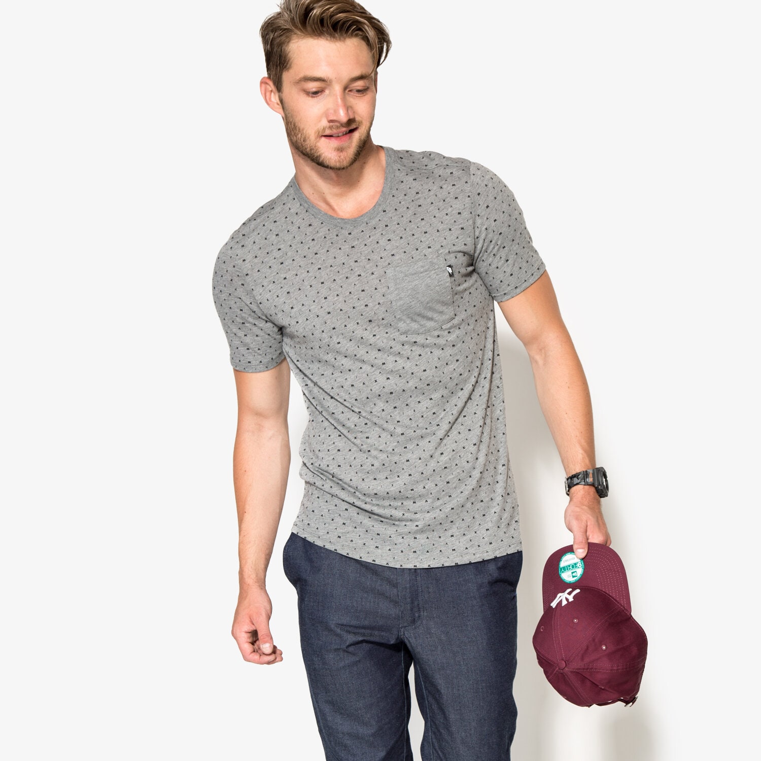 pánské tričko NIKE TRIČKO AIRMAX AOP 805222091 ŠEDÁ