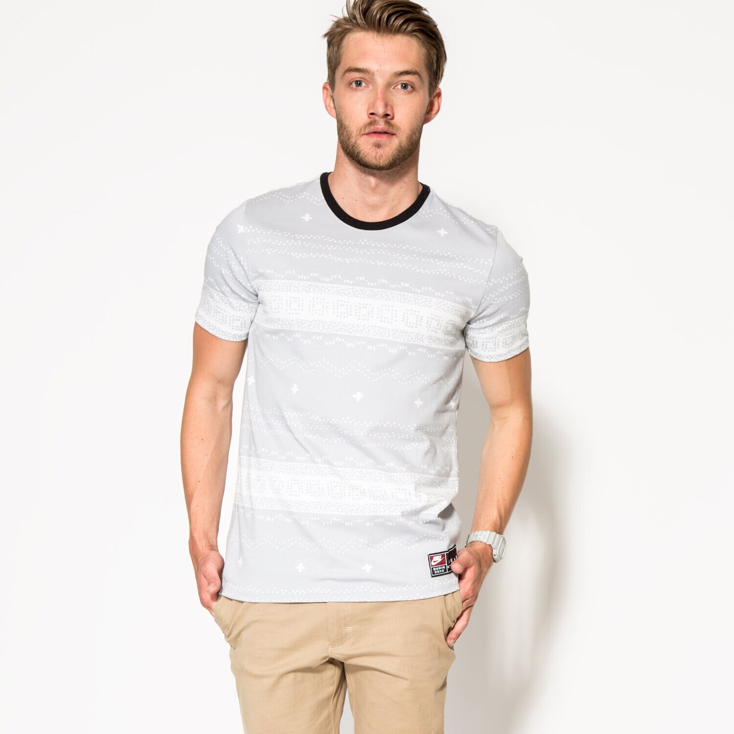 pánské tričko NIKE TRIČKO ROSHE TWO 1 835670043 ŠEDÁ