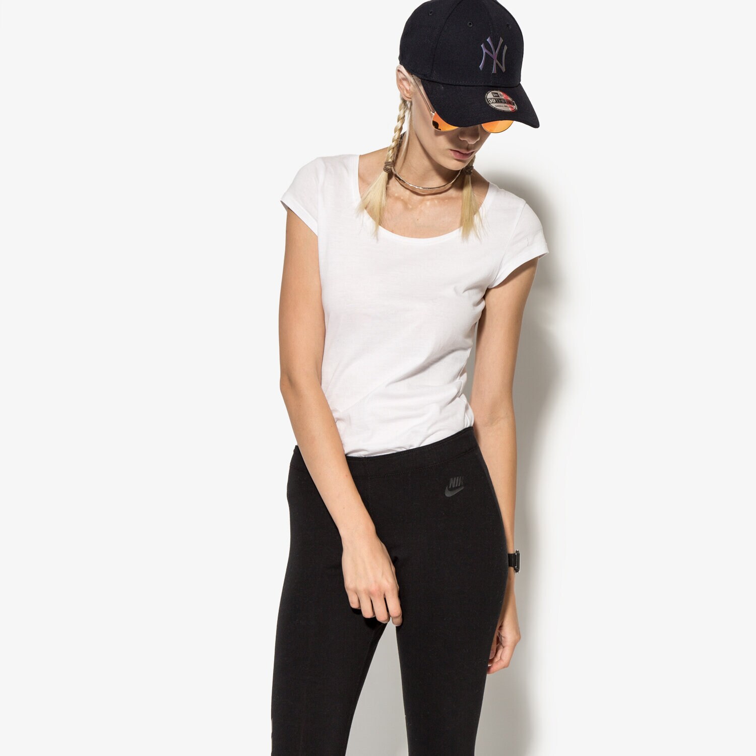 dámské kalhoty NIKE KALHOTY  W NSW LEG A SEE 726085011 ČERNÁ