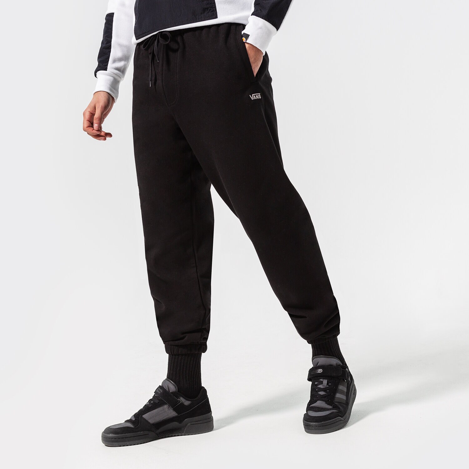 pánské kalhoty VANS KALHOTY  BASIC FLEECE PANT VN0A3HKNBLK1 ČERNÁ