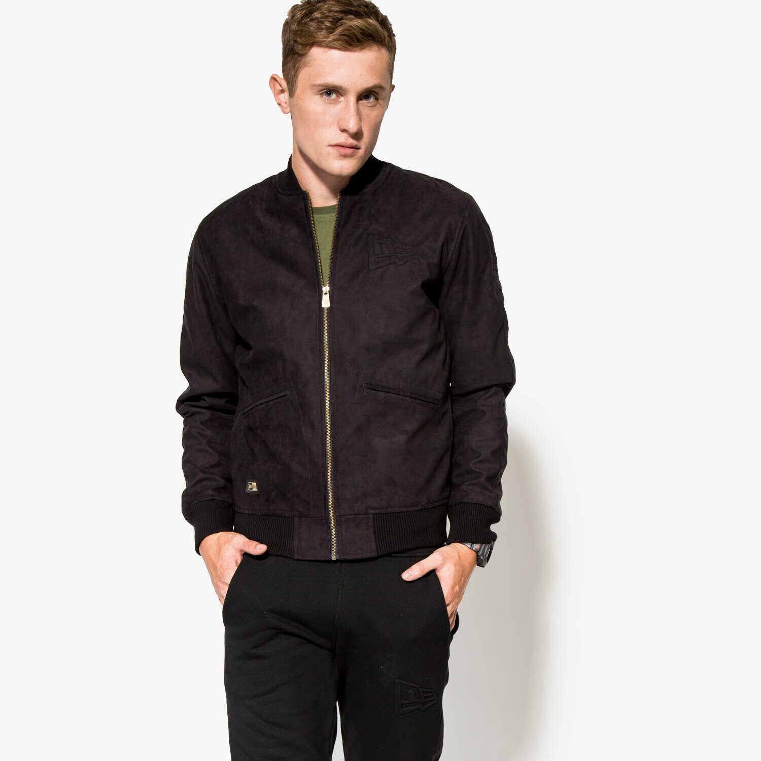pánská zimní bunda NEW ERA BUNDA CRAFTED SUEDE LETTERMAN 11278392 ČERNÁ