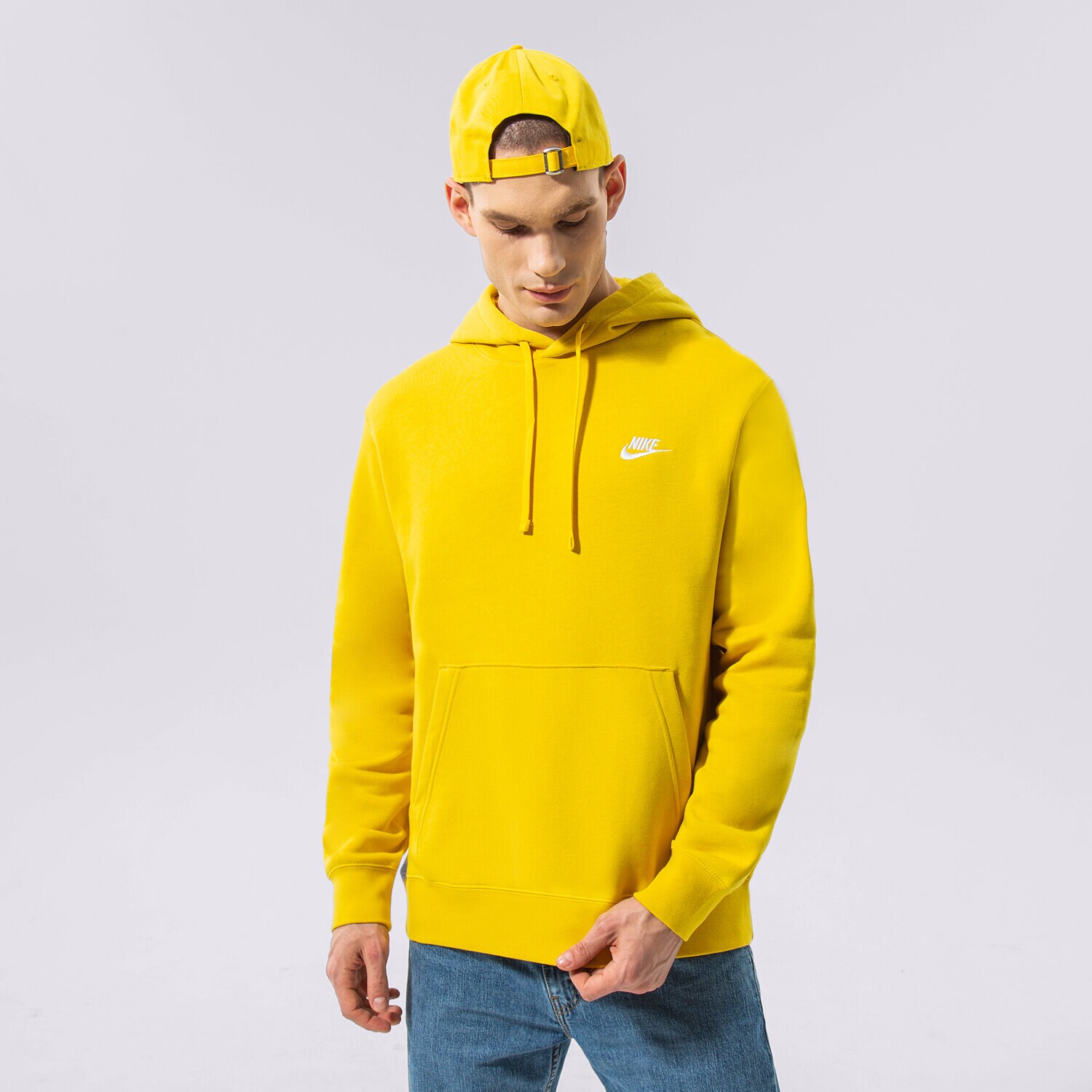 pánská mikina NIKE MIKINA S KAPUCÍ SPORTSWEAR CLUB FLEECE BV2654-709 ŽLUTÁ