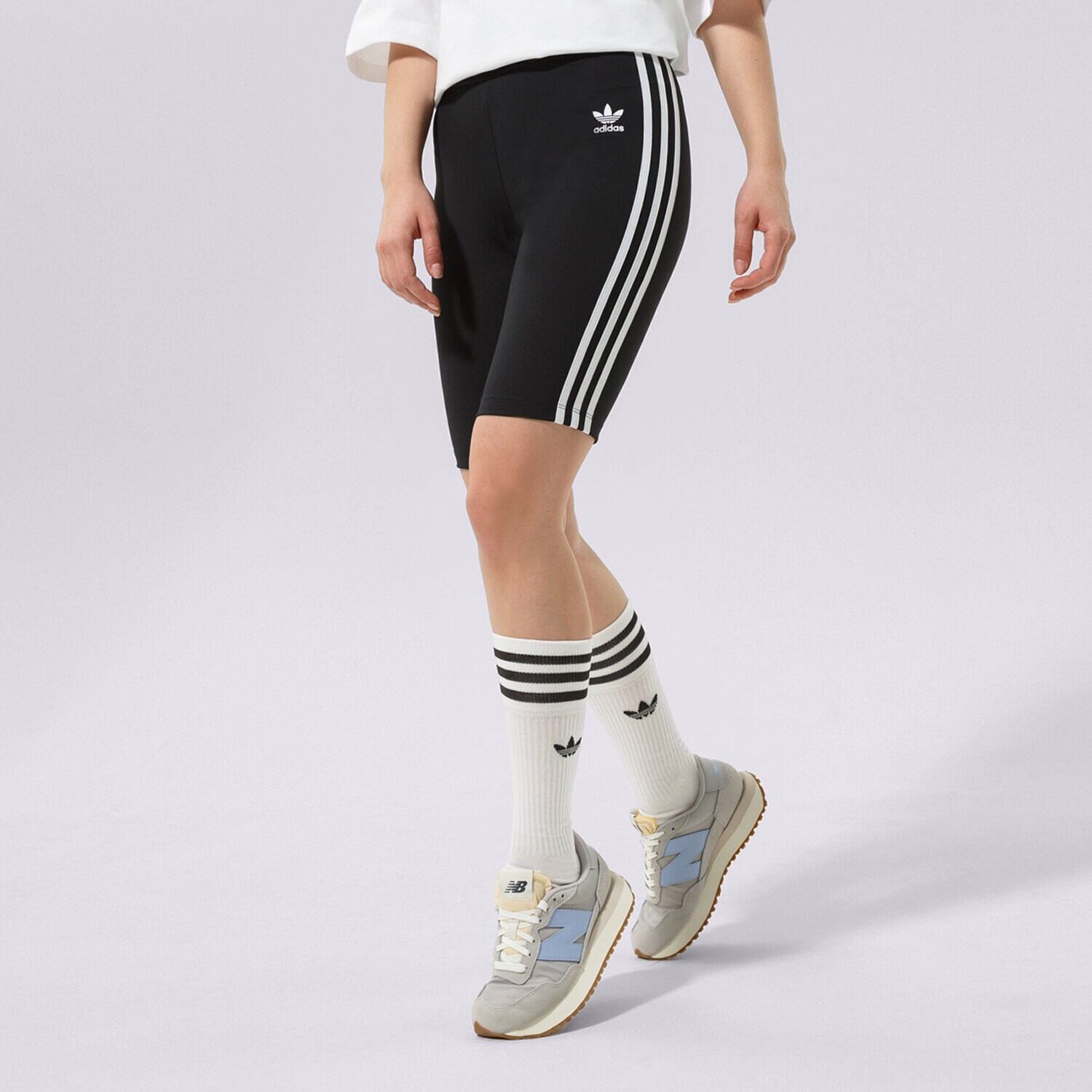 dámské kraťasy ADIDAS ŠORTKY  HW TIGHTS GN2842 ČERNÁ