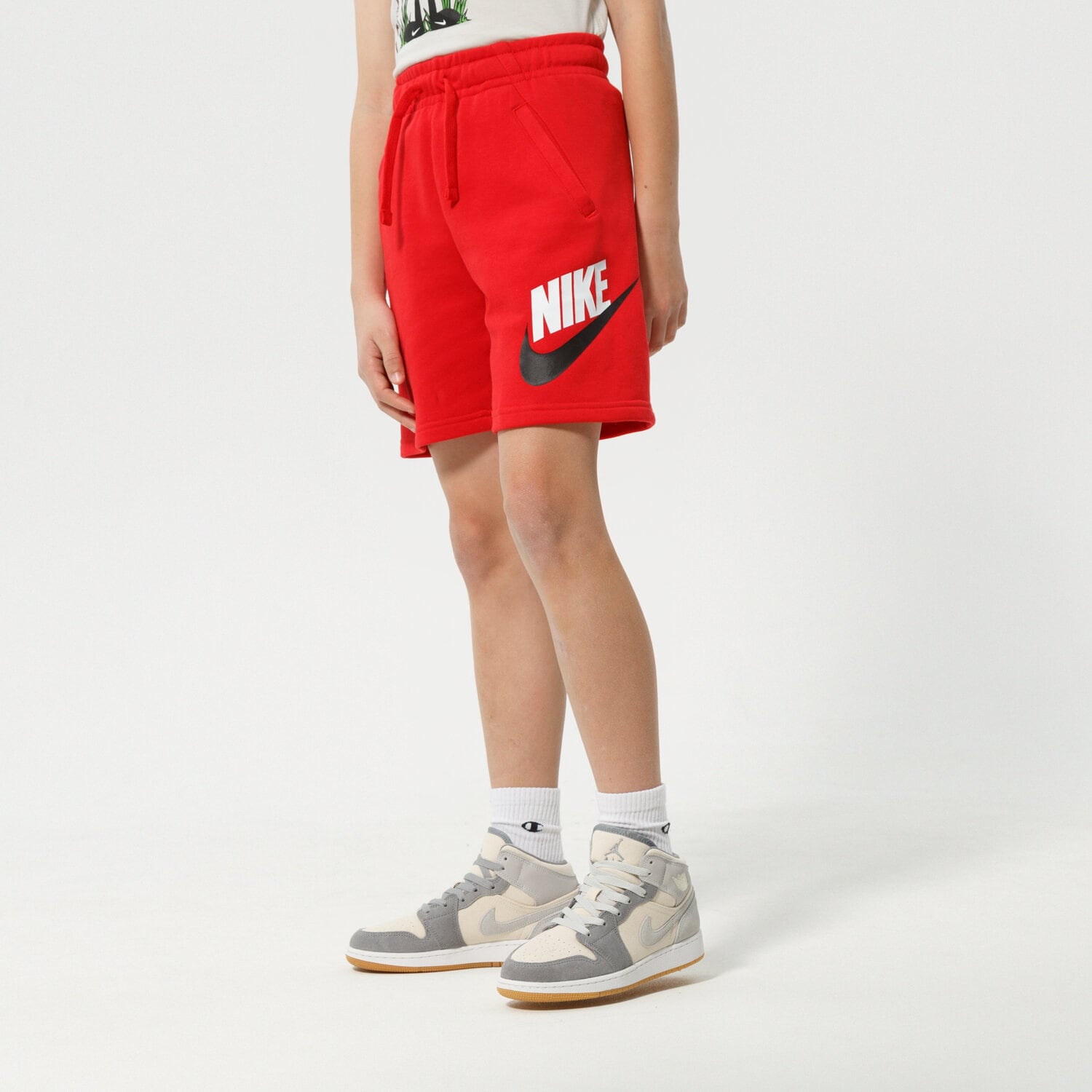 NIKE ŠORTKY  NIKE SPORTSWEAR CLUB FLEECE BOY CK0509-657 ČERVENÁ