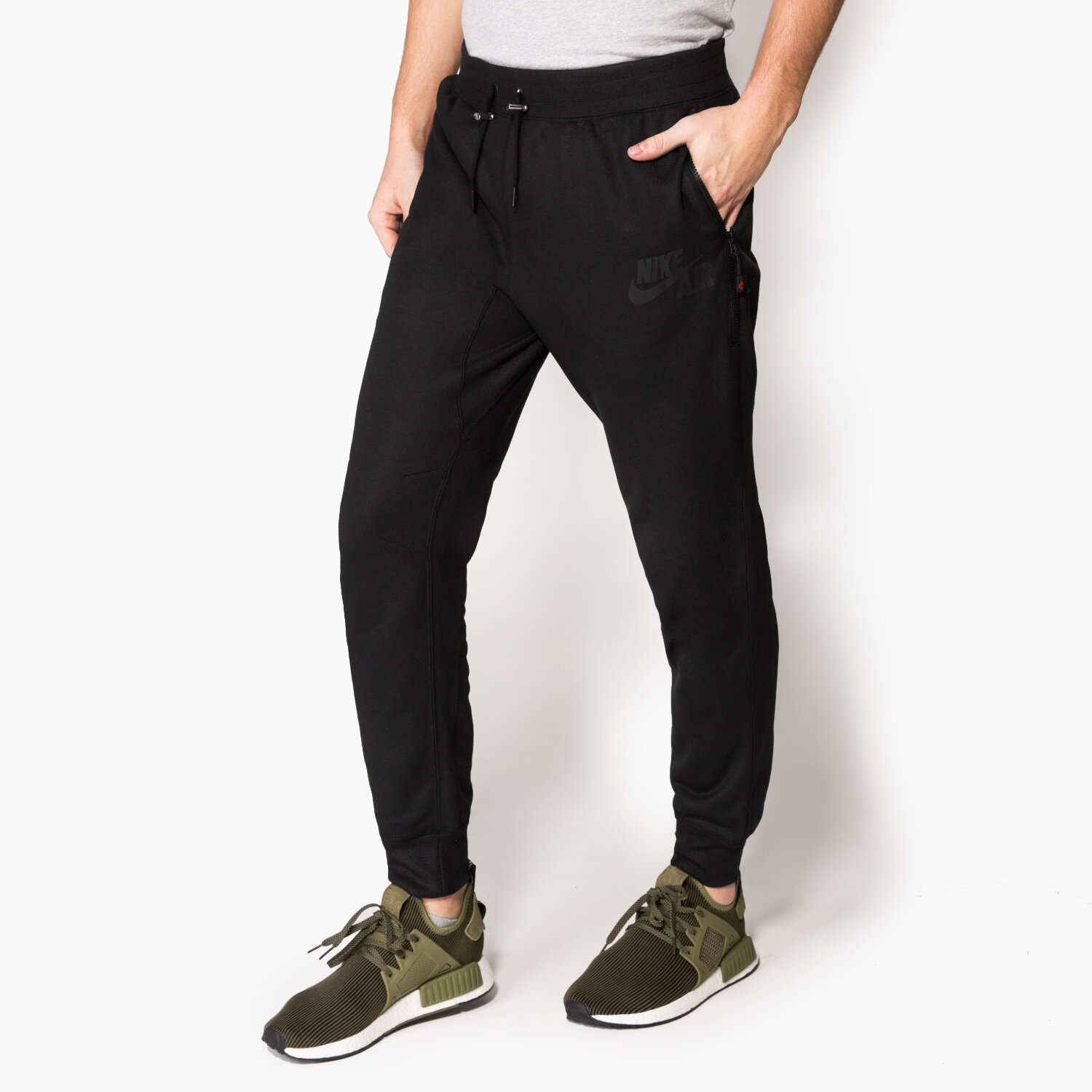 pánské kalhoty NIKE KALHOTY  AIR JGGR 802646010 ČERNÁ