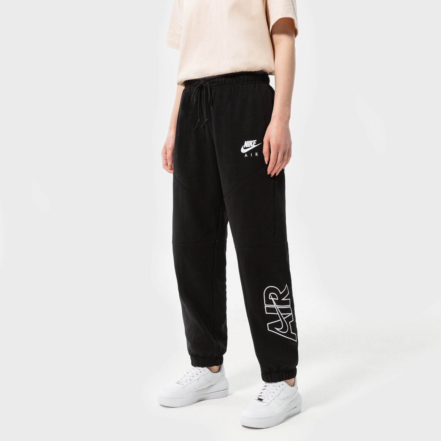dámské kalhoty NIKE KALHOTY  W NSW AIR FLC PANT DM6061-010 ČERNÁ