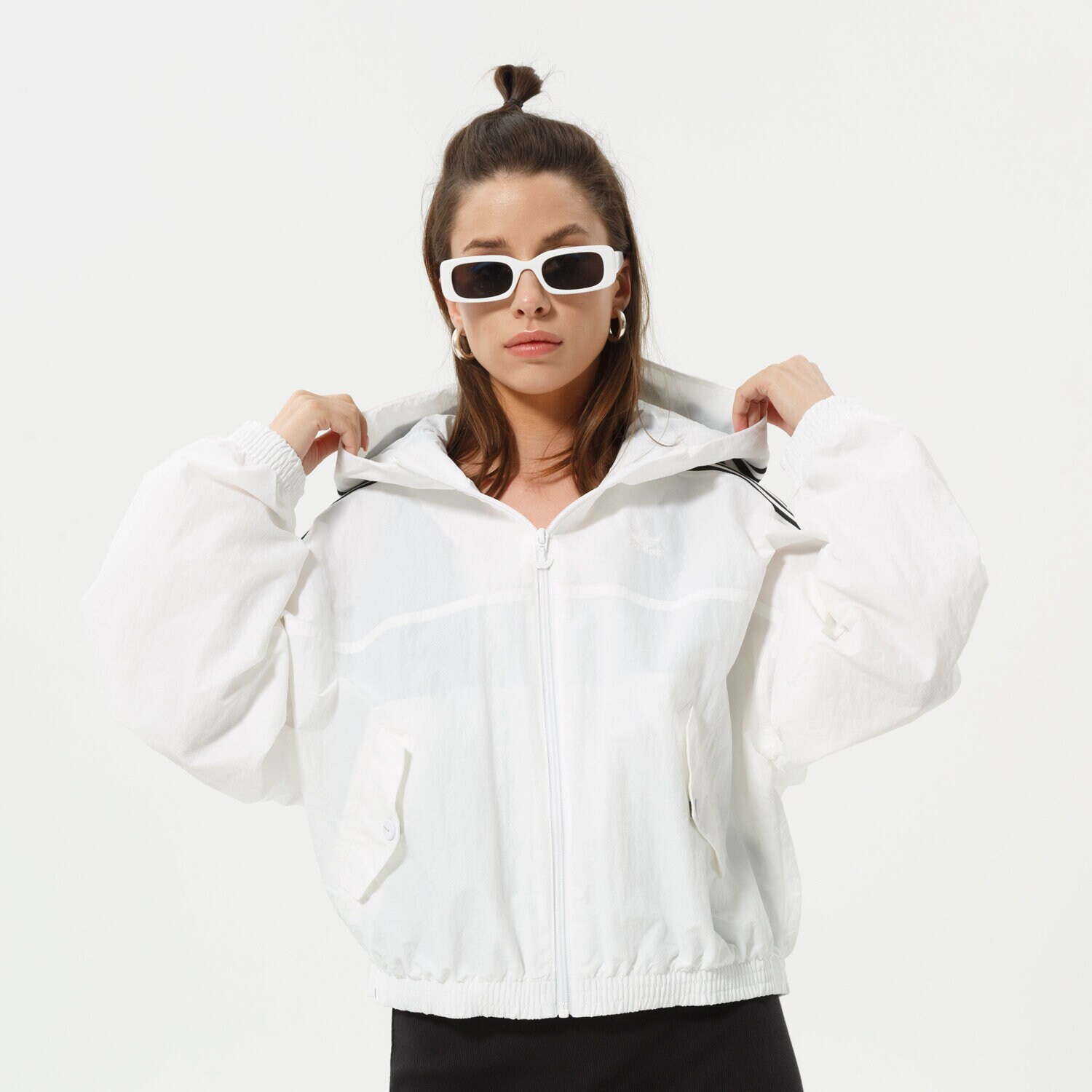 Přechodná bunda dámská (podzimní, jarní) ADIDAS BUNDA WINDBREAKER HC2023 BÍLÁ