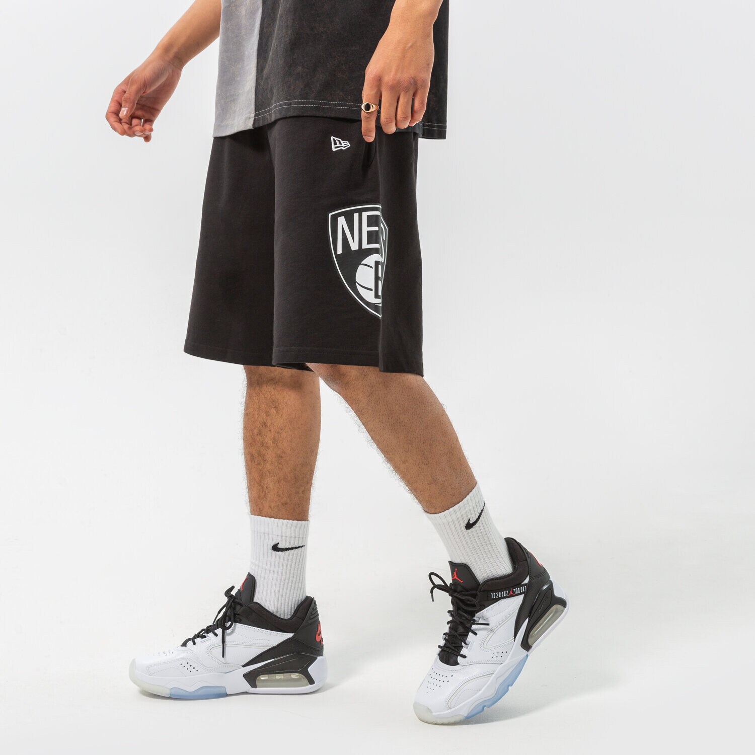 pánské kraťasy NEW ERA  KALHOTY  WASHED PACK TEAM LOGO BROOKLYN N 13083853 ČERNÁ