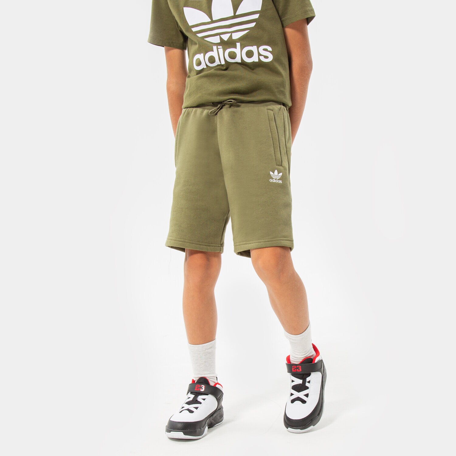 ADIDAS ŠORTKY  BOY HD2063 KHAKI