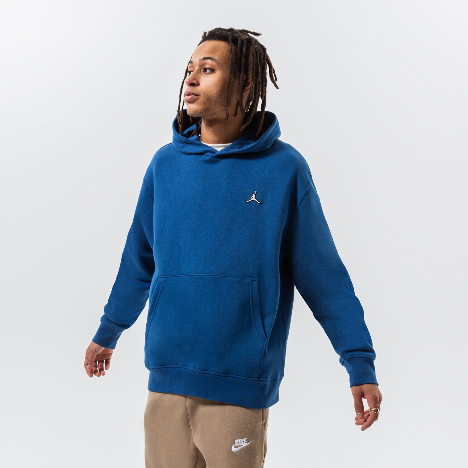 pánská mikina JORDAN MIKINA S KAPUCÍ M J ESS FLC PO HOODIE DQ7466-493 TMAVOMODRÁ