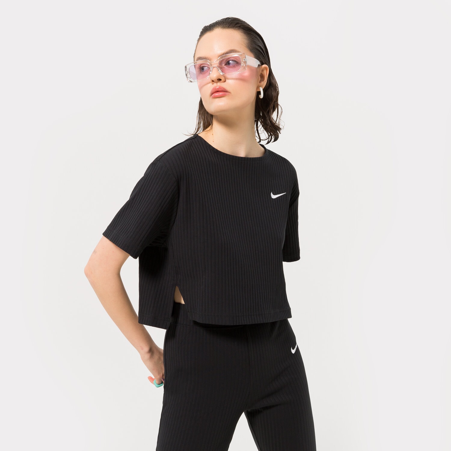 dámské tričko NIKE TRIČKO W NSW RIB JRSY SS TOP DV7870-010 ČERNÁ