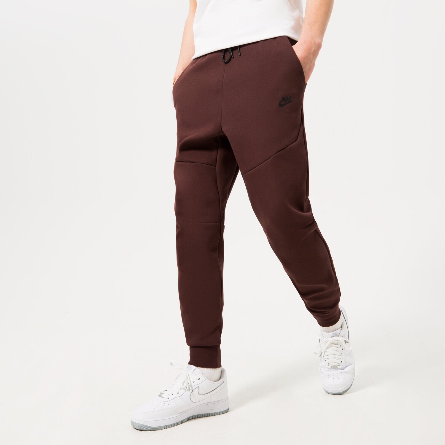 pánské kalhoty NIKE KALHOTY  SPORTSWEAR TECH FLEECE CU4495-227 HNĚDÁ