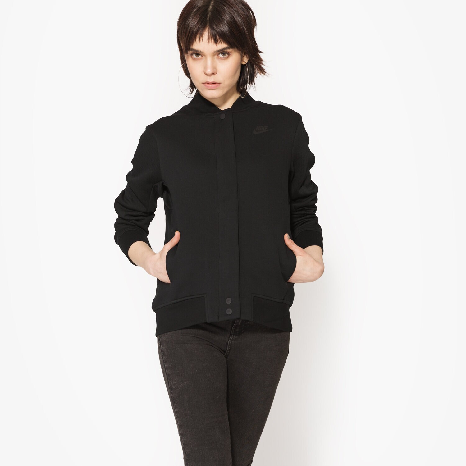 Přechodná bunda dámská (podzimní, jarní) NIKE BUNDA SOFTSHEL NSW TCH FLC DSTRYR JKT 835544010 ČERNÁ