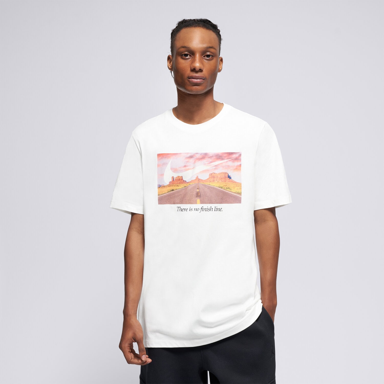 pánské tričko NIKE TRIČKO M NSW CLUB TEE PHOTO IV4888-100 BÍLÁ