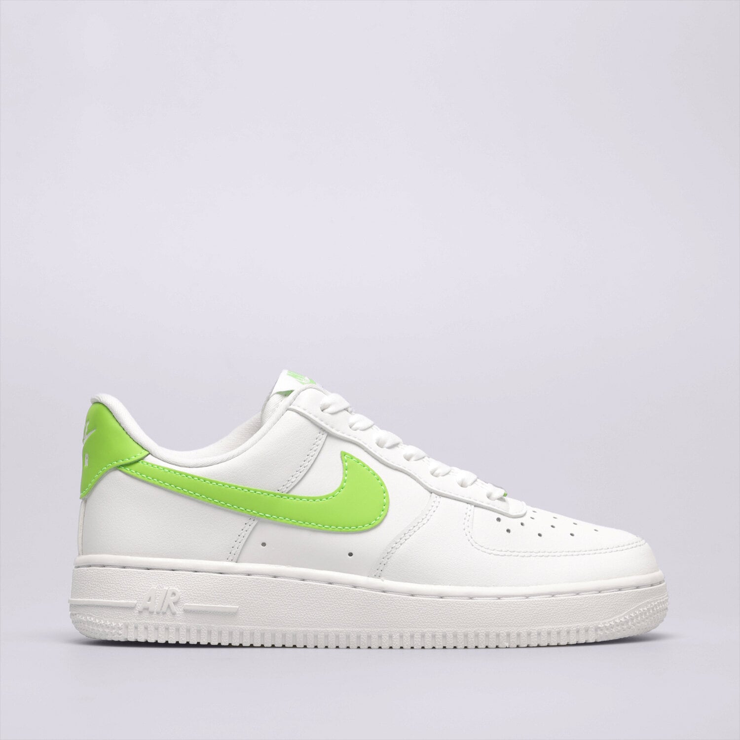 dámské tenisky NIKE AIR FORCE 1 '07 DD8959-112 BÍLÁ