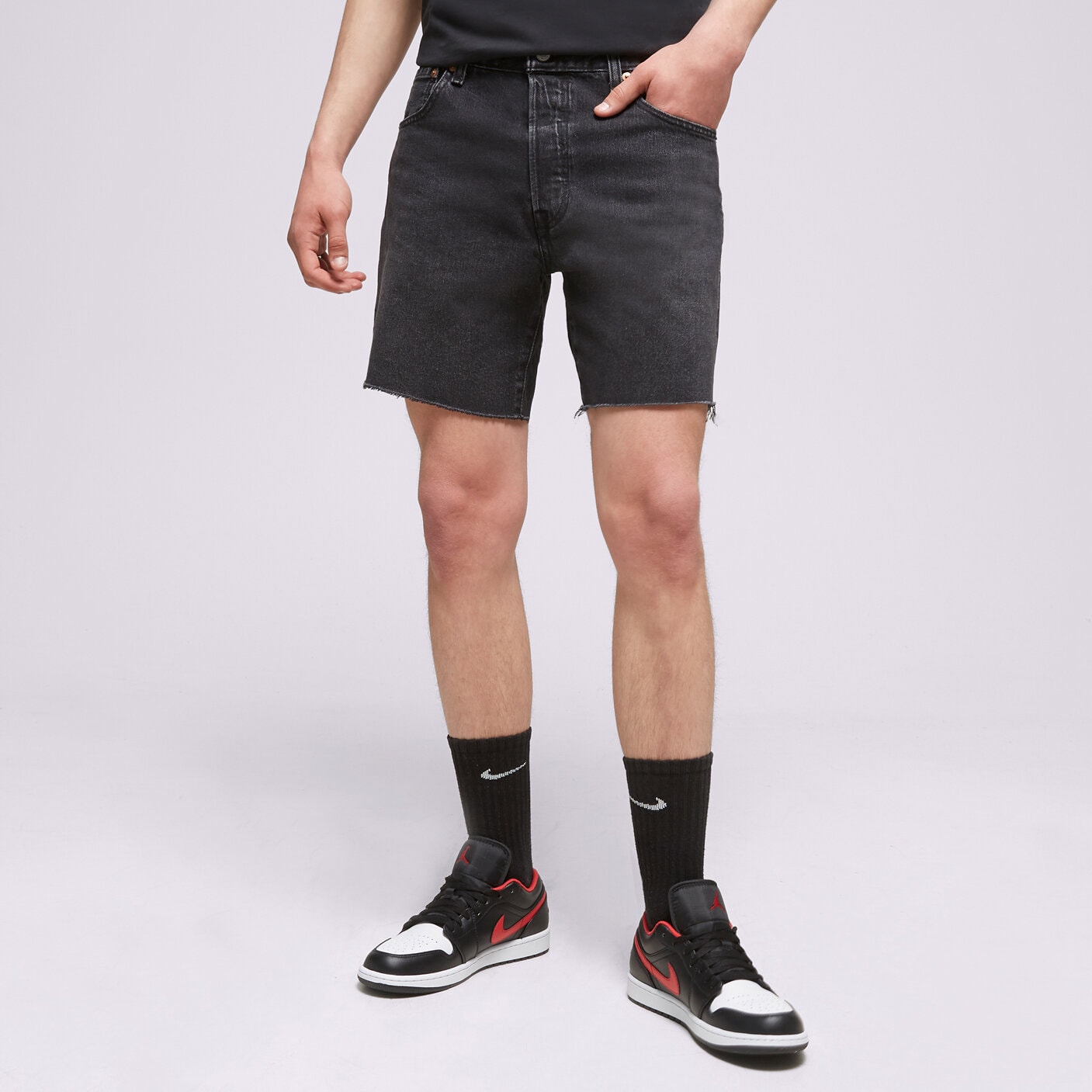 pánské kraťasy LEVI'S ŠORTKY  501® 93 SHORTS 85221-0061 ČERNÁ