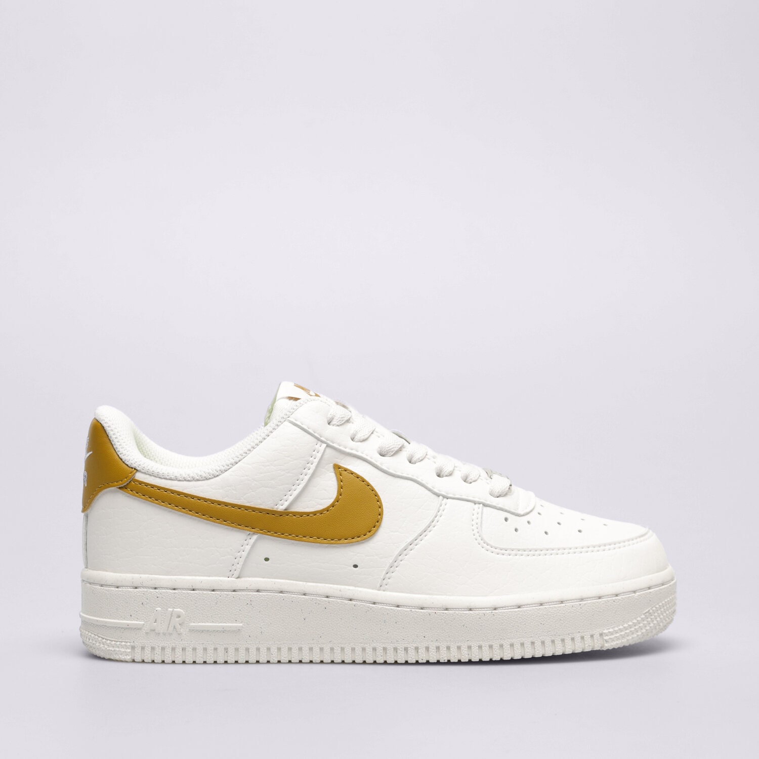 dámské tenisky NIKE W AIR FORCE 1 '07 NEXT NATURE DV3808-101 BÍLÁ
