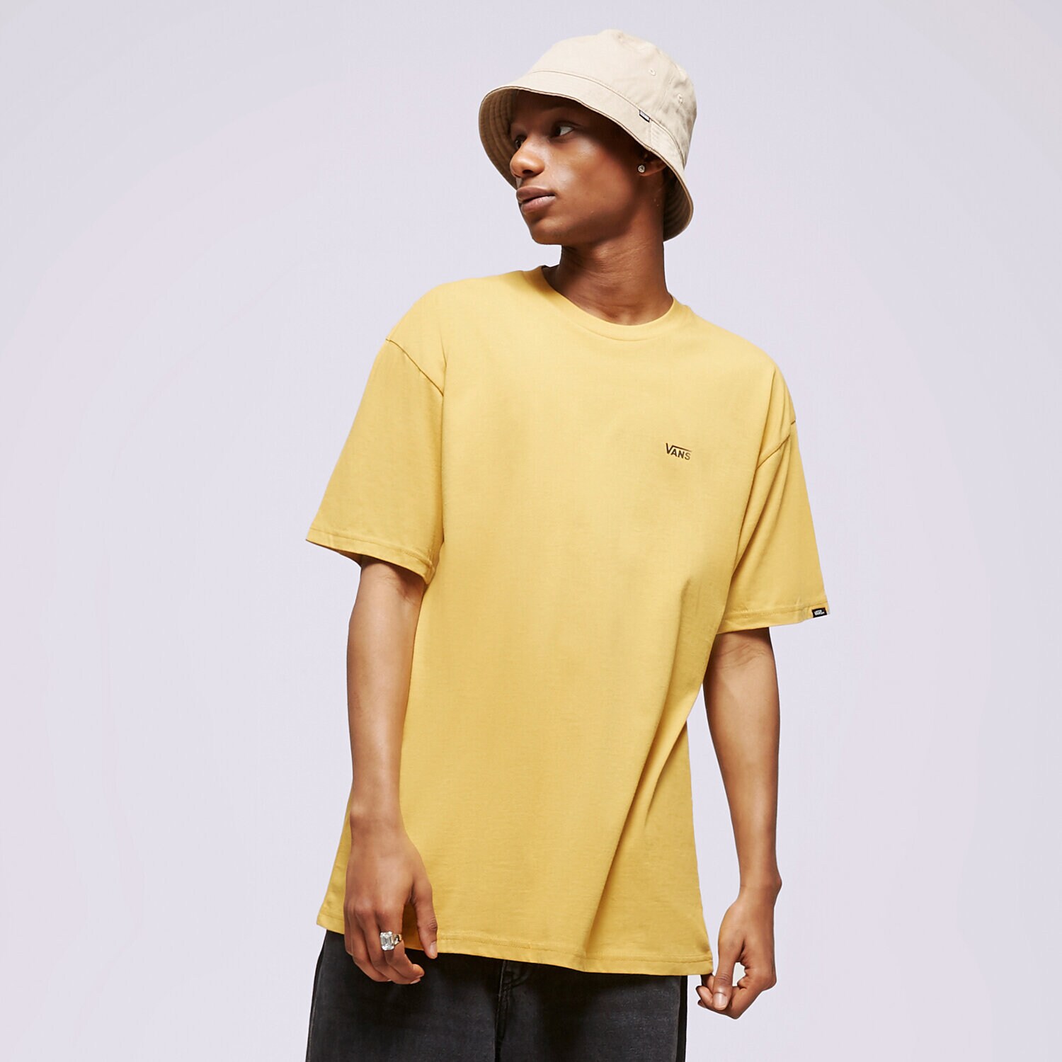 pánské tričko VANS TRIČKO MN LEFT CHEST LOGO TEE NARCISSUS VN0A3CZEBWV1 ŽLUTÁ