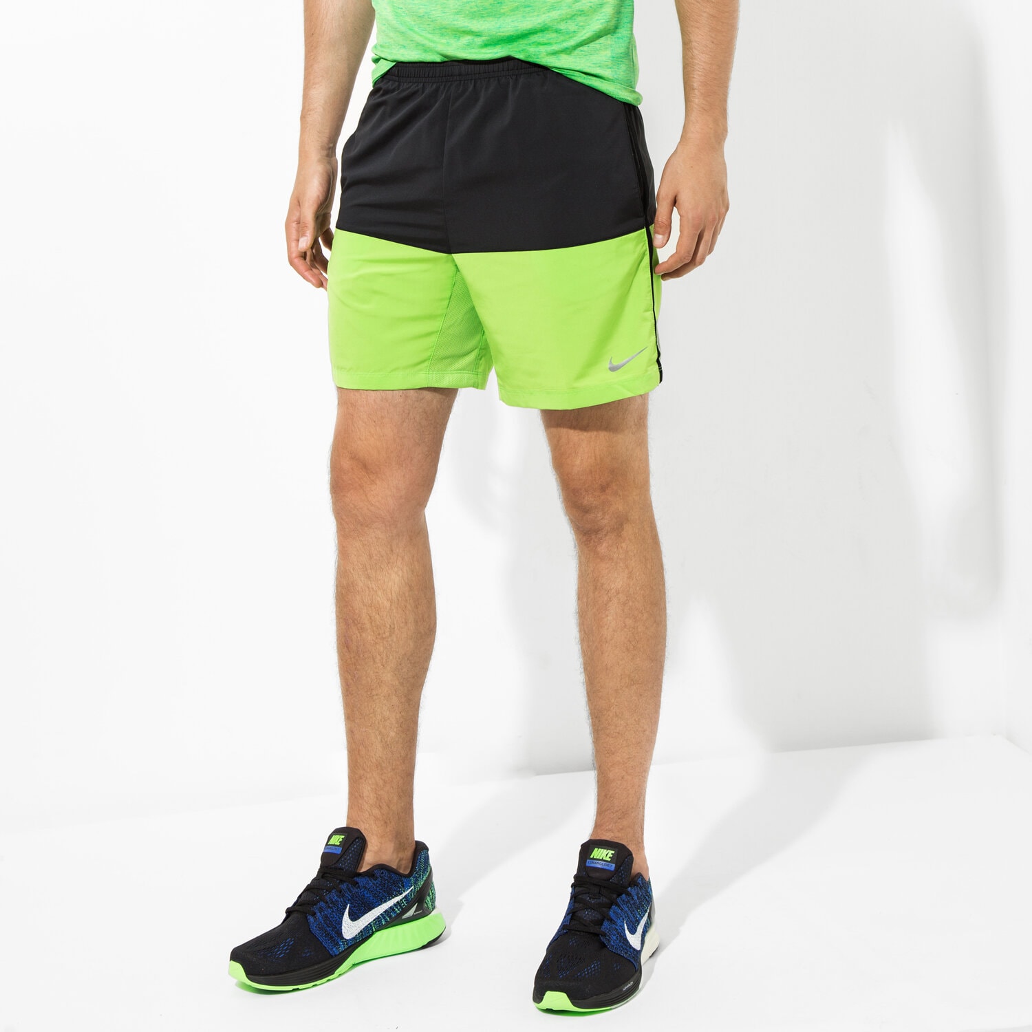 pánské kraťasy NIKE ŠORTKY  7 DISTANCE SHORT 642807026 ČERNÁ
