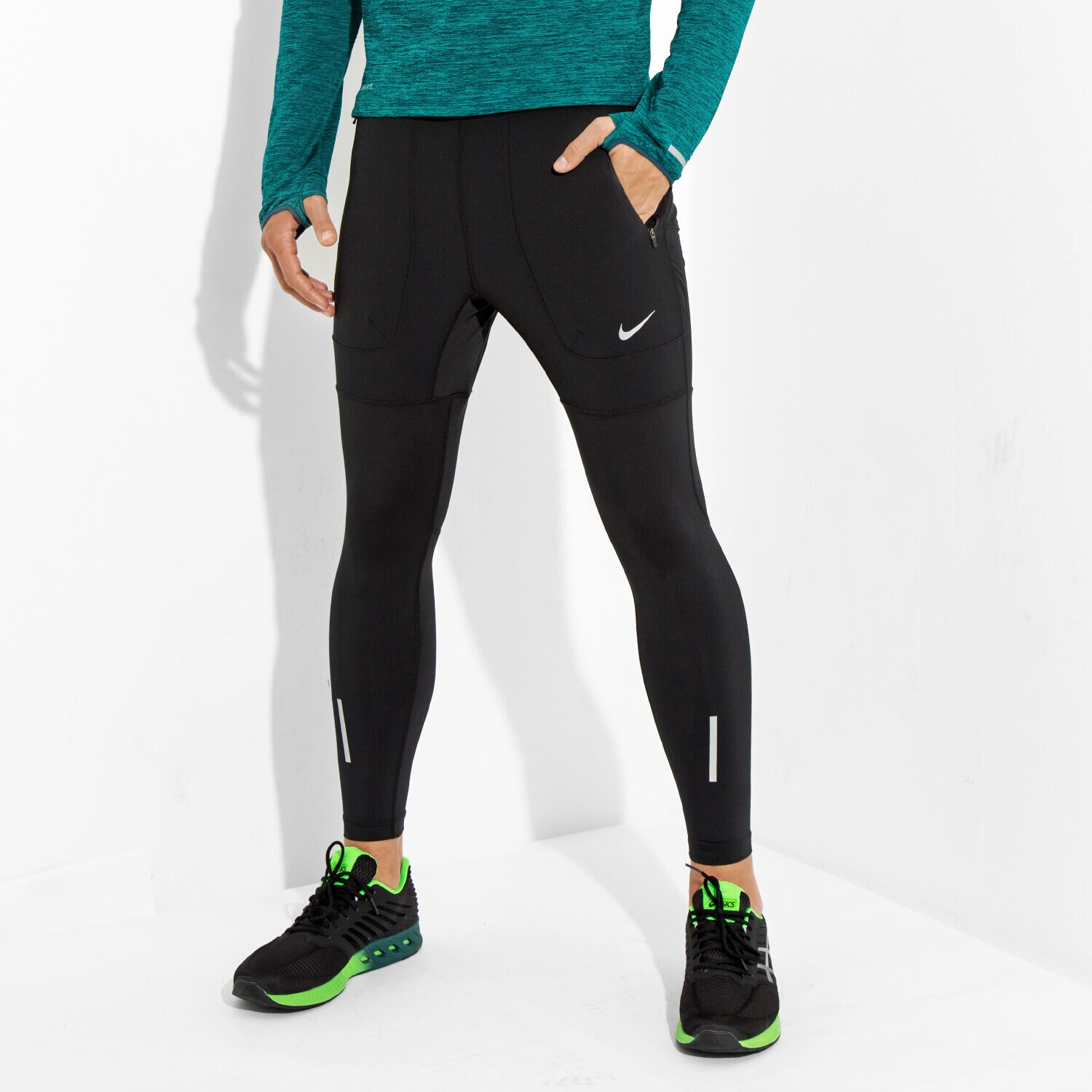 pánské kalhoty NIKE LEGGINGS UTILITY TIGHT 717776010 ČERNÁ