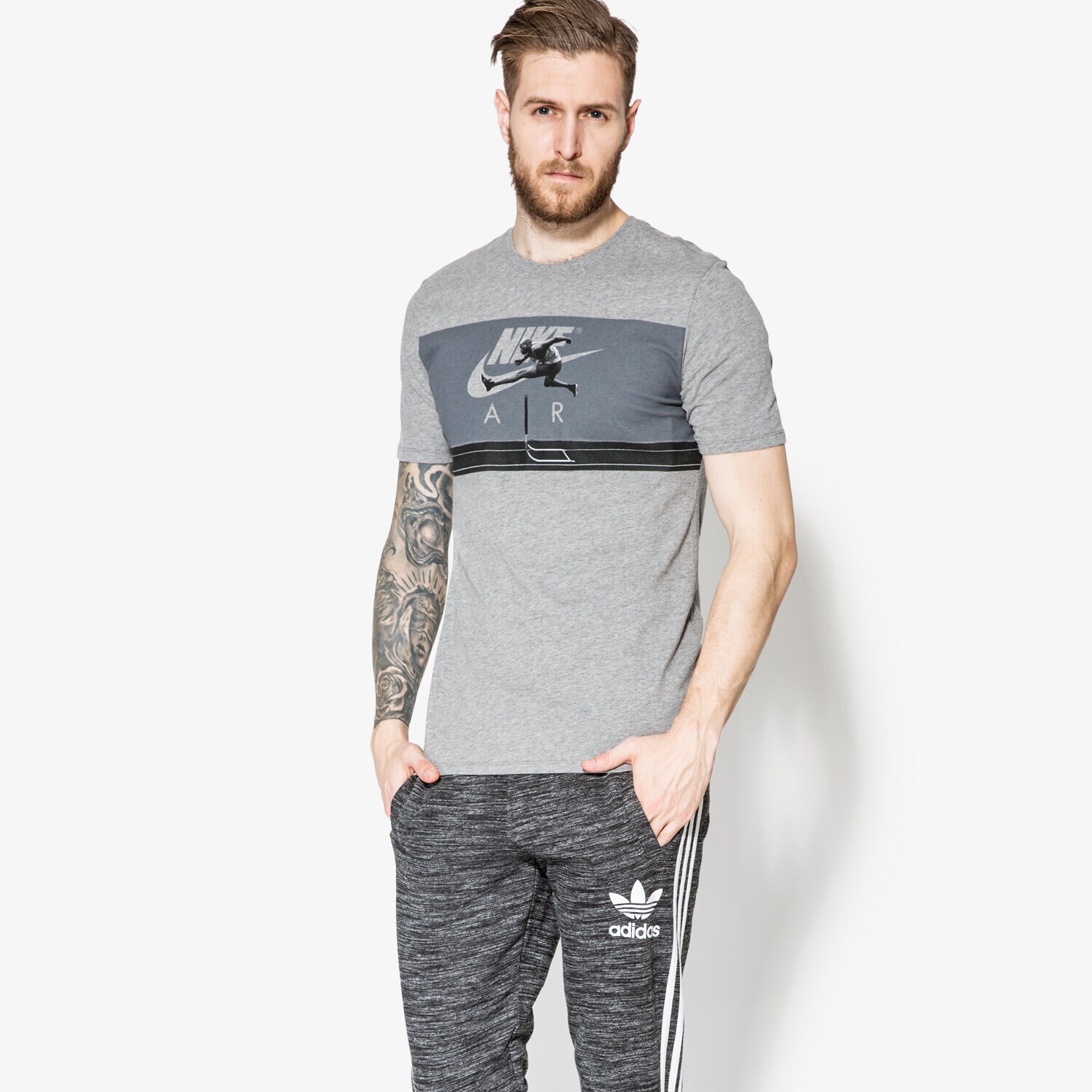 pánské tričko NIKE TRIČKO SS TEE AIR PHOTO 834630091 ŠEDÁ