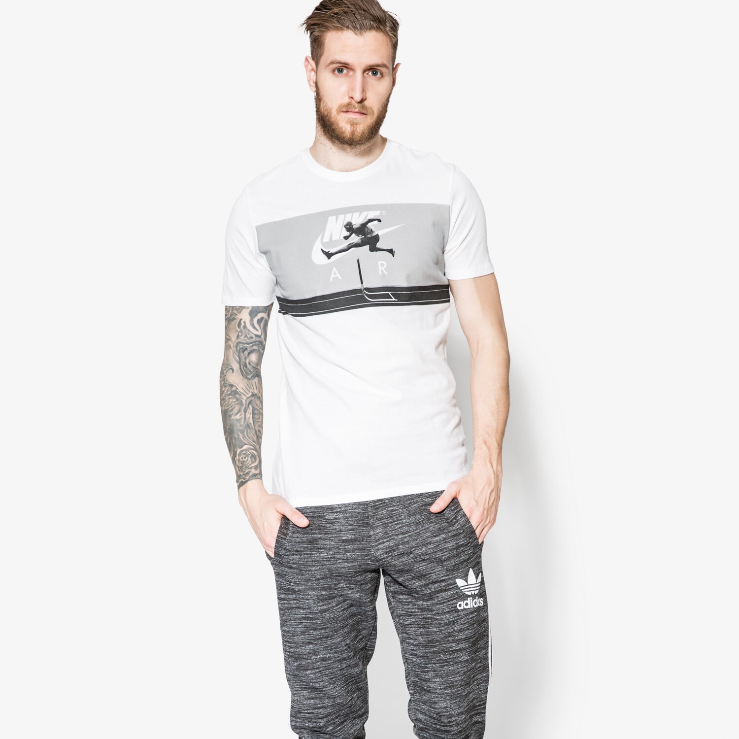 pánské tričko NIKE TRIČKO SS TEE AIR PHOTO 834630100 BÍLÁ