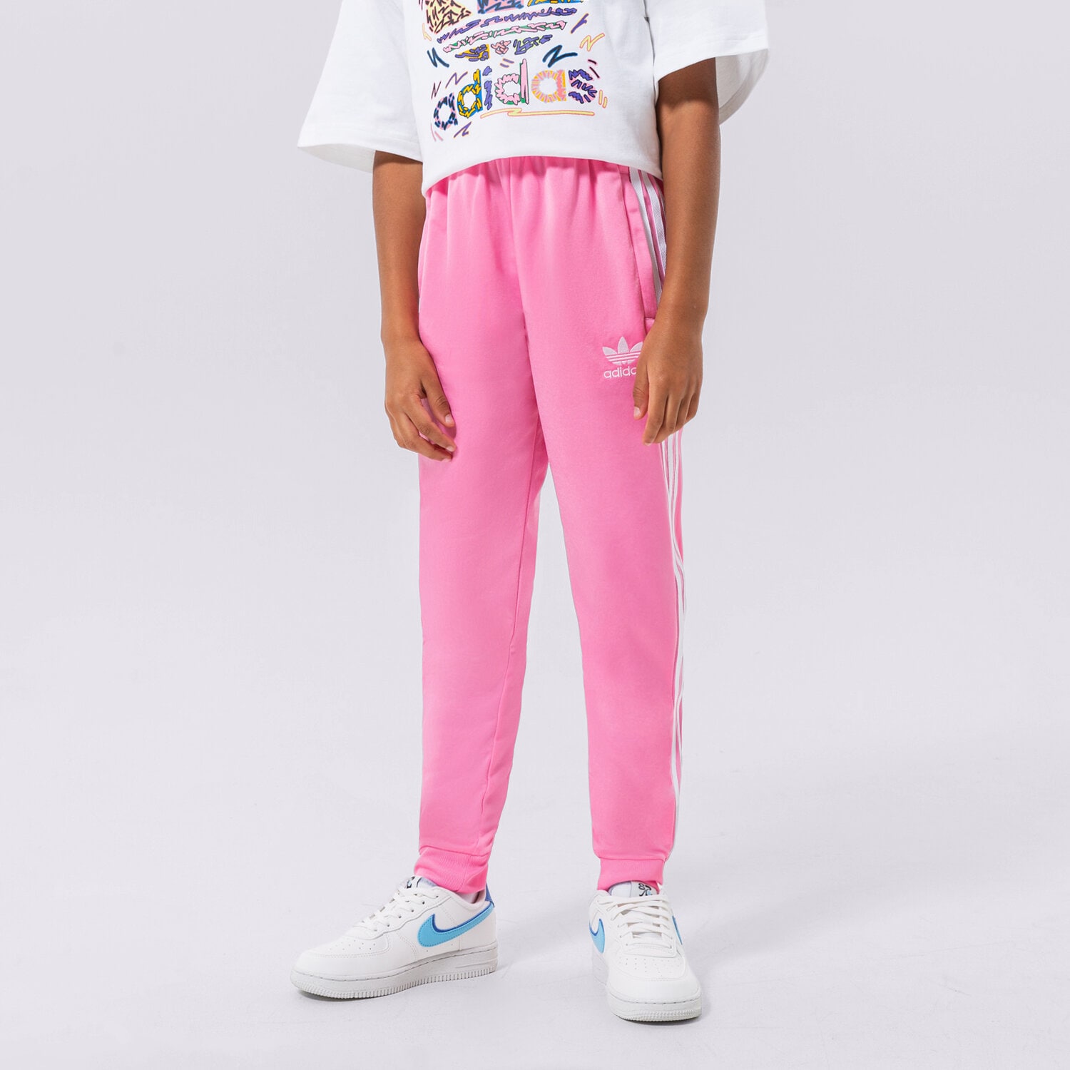 dětské kalhoty ADIDAS KALHOTY  SST TRACK PANTS GIRL HK0329 RŮŽOVÁ