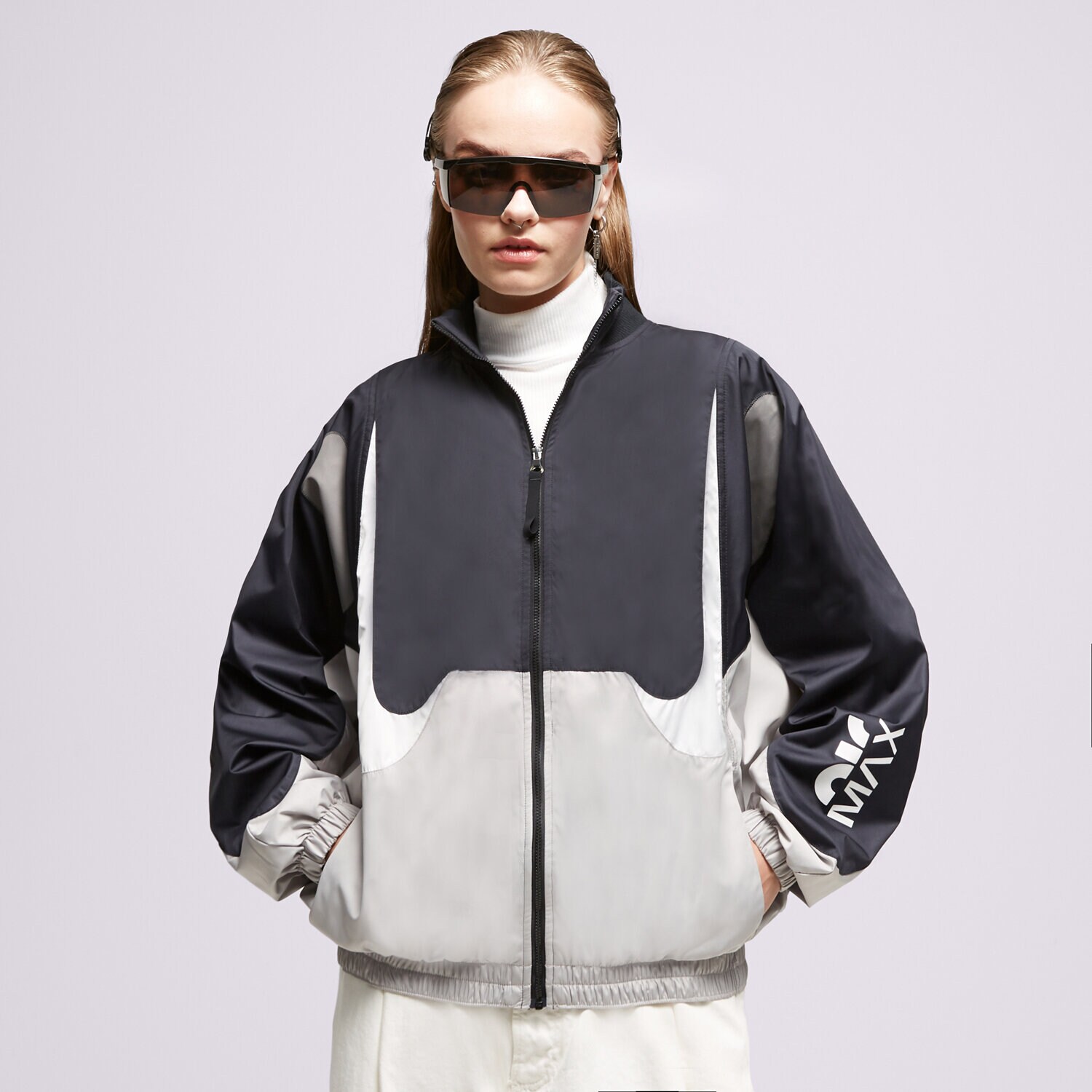 Přechodná bunda dámská (podzimní, jarní) NIKE BUNDA DM6084 DM6084-010 ČERNÁ