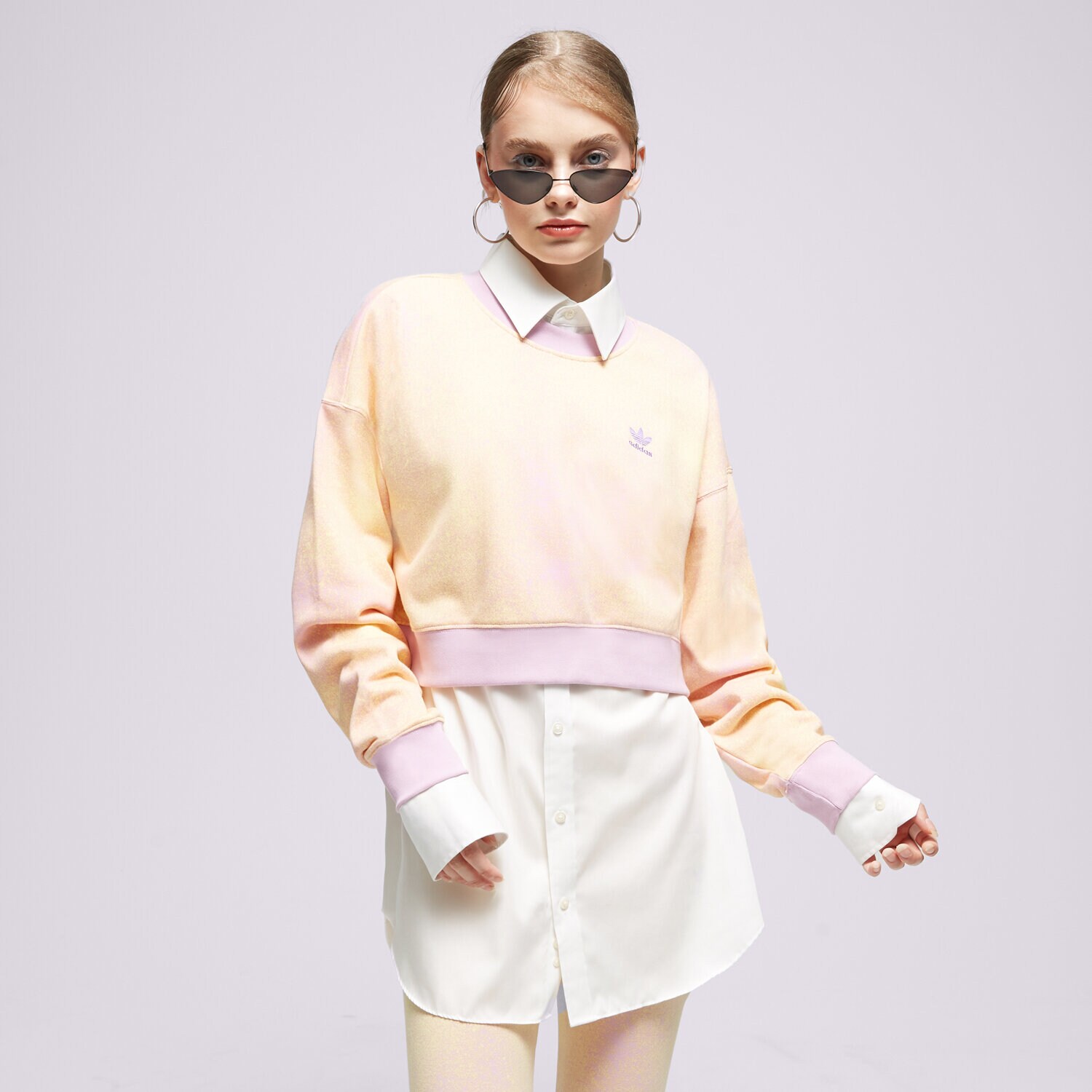 dámská mikina ADIDAS MIKINA AOP SWEATER HL6599 VÍCEBAREVNÁ
