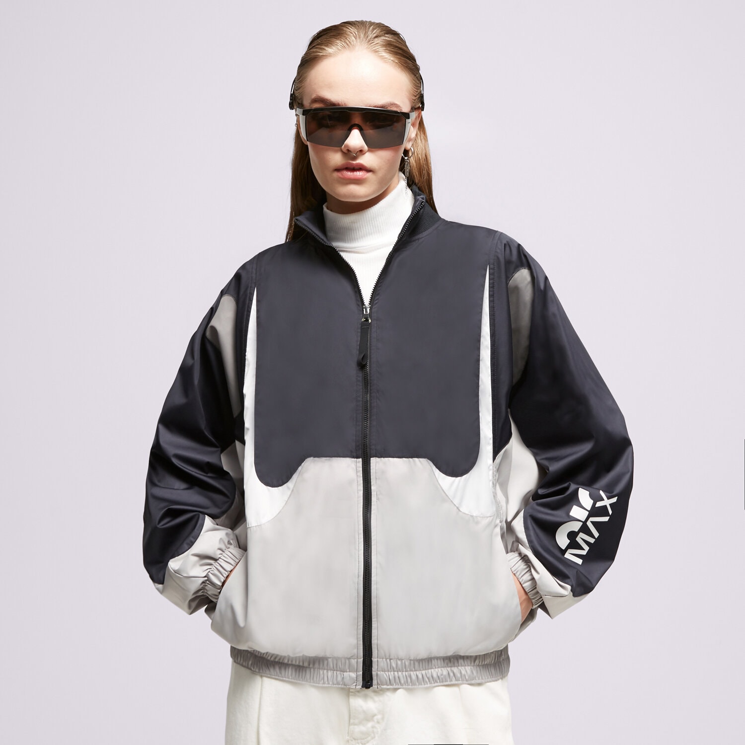 Přechodná bunda dámská (podzimní, jarní) NIKE BUNDA DM6084 DM6084-010 ČERNÁ