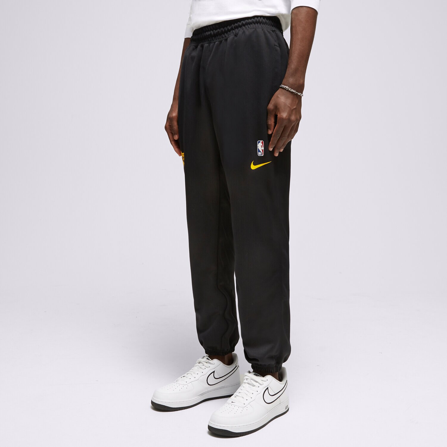 pánské kalhoty NIKE KALHOTY  LAL MNK DF SPTLIGHT PNT NBA DX9627-010 ČERNÁ