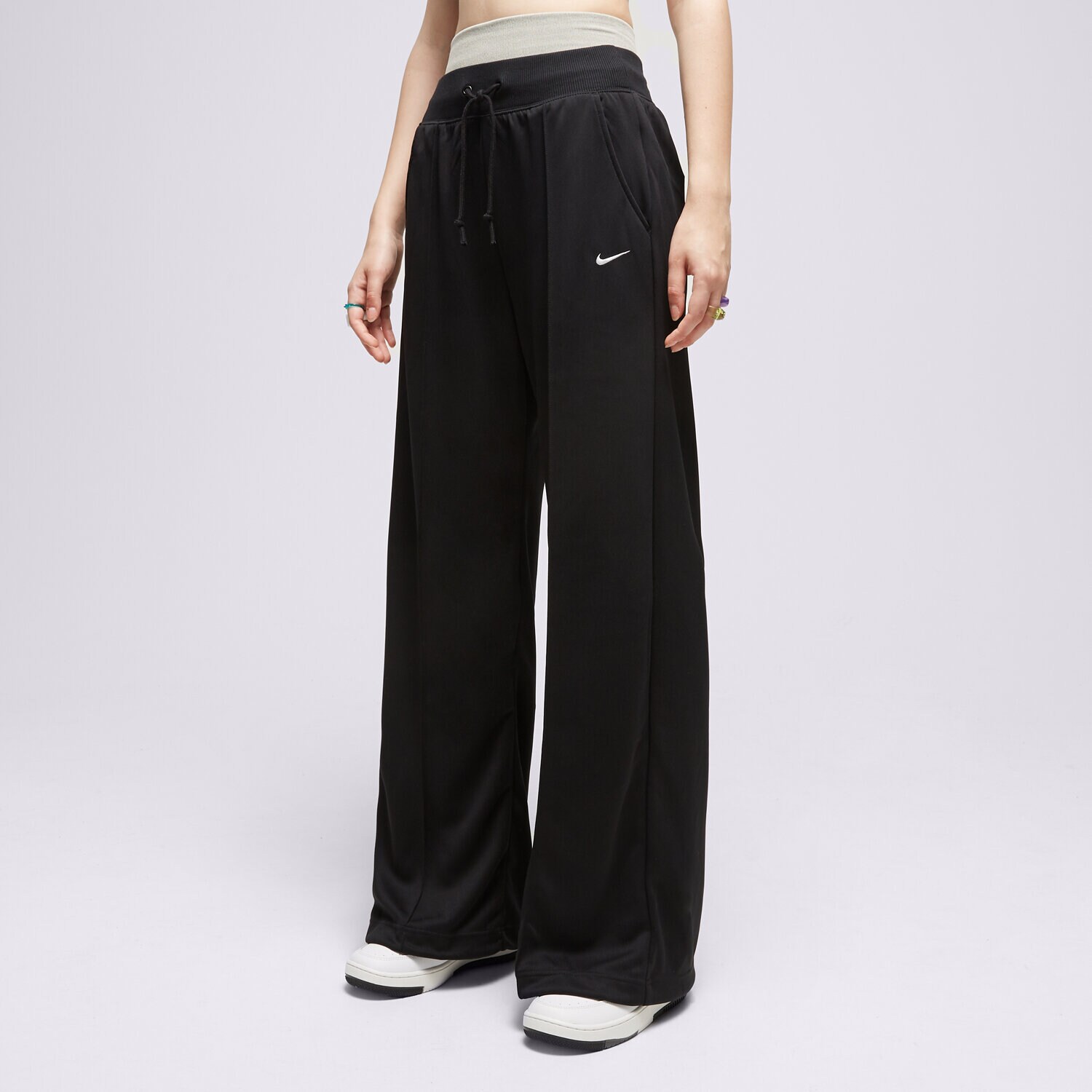 dámské kalhoty NIKE KALHOTY  W NSW ESSNTL HR WIDE LEG FB8490-010 ČERNÁ