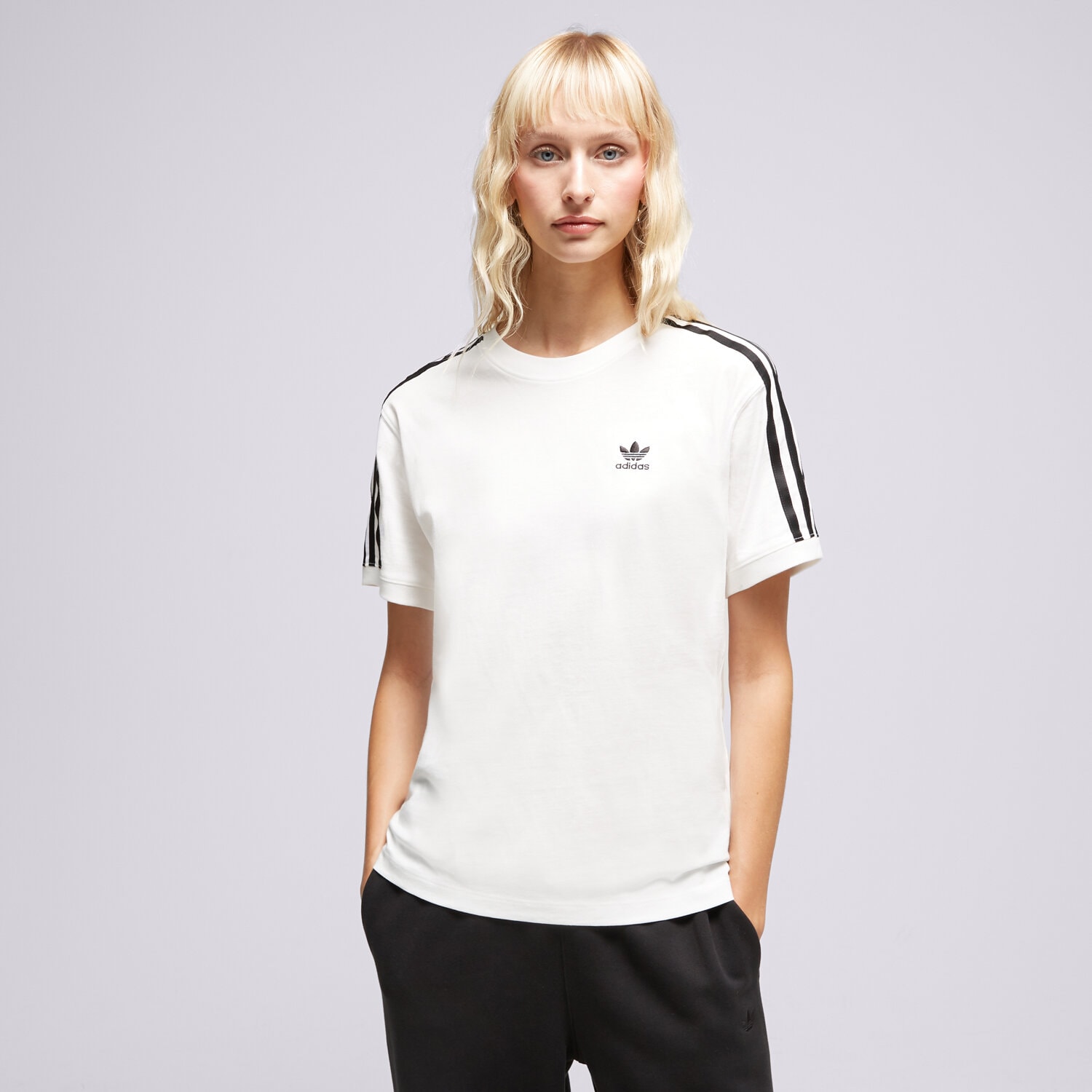 dámské tričko ADIDAS TRIČKO 3 STRIPES IK4050 BÍLÁ