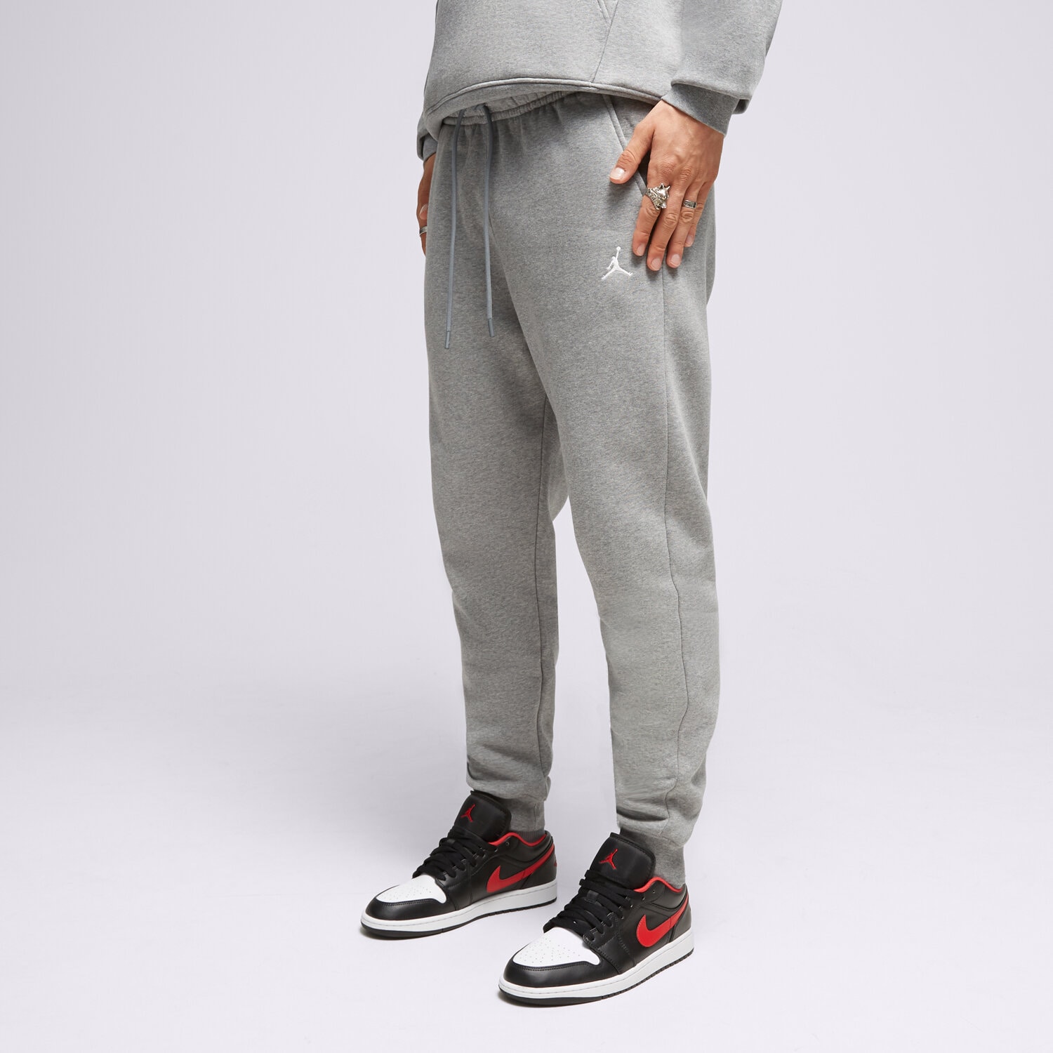 pánské kalhoty JORDAN KALHOTY  M J ESS FLC PANT FJ7779-091 ŠEDÁ