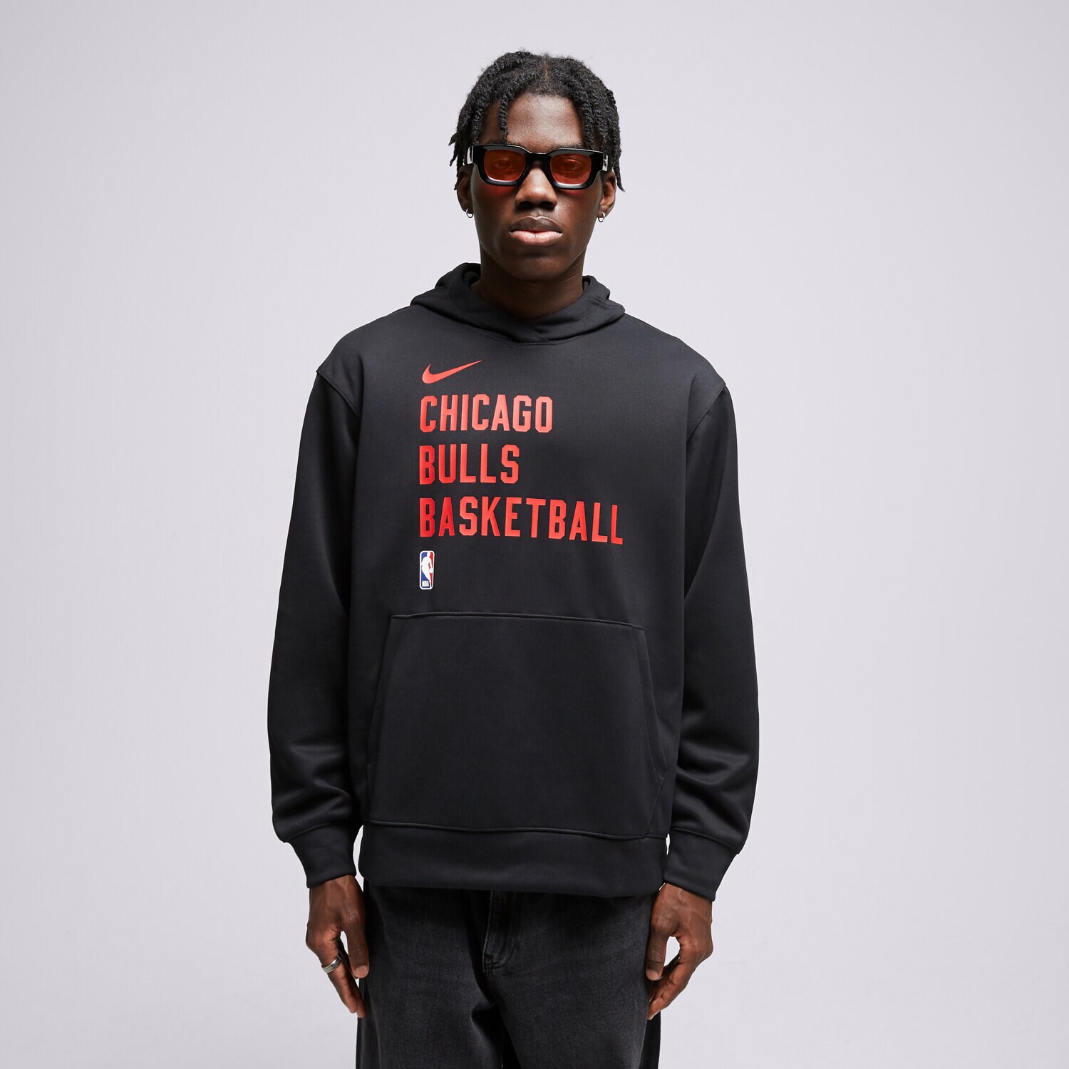 pánská mikina NIKE MIKINA S KAPUCÍ CHI MNK DF SPTLIGHT PO HDY NBA FB3683-010 ČERNÁ