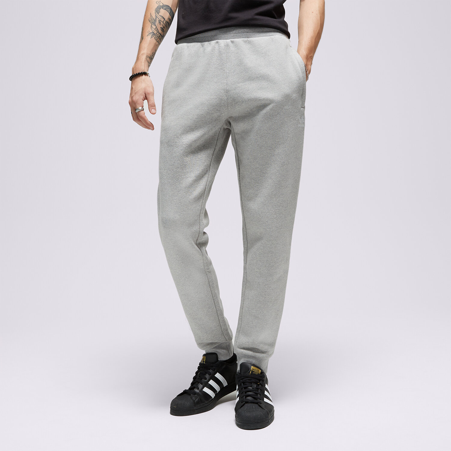 pánské kalhoty ADIDAS KALHOTY  ESSENTIALS PANT IA4833 ŠEDÁ