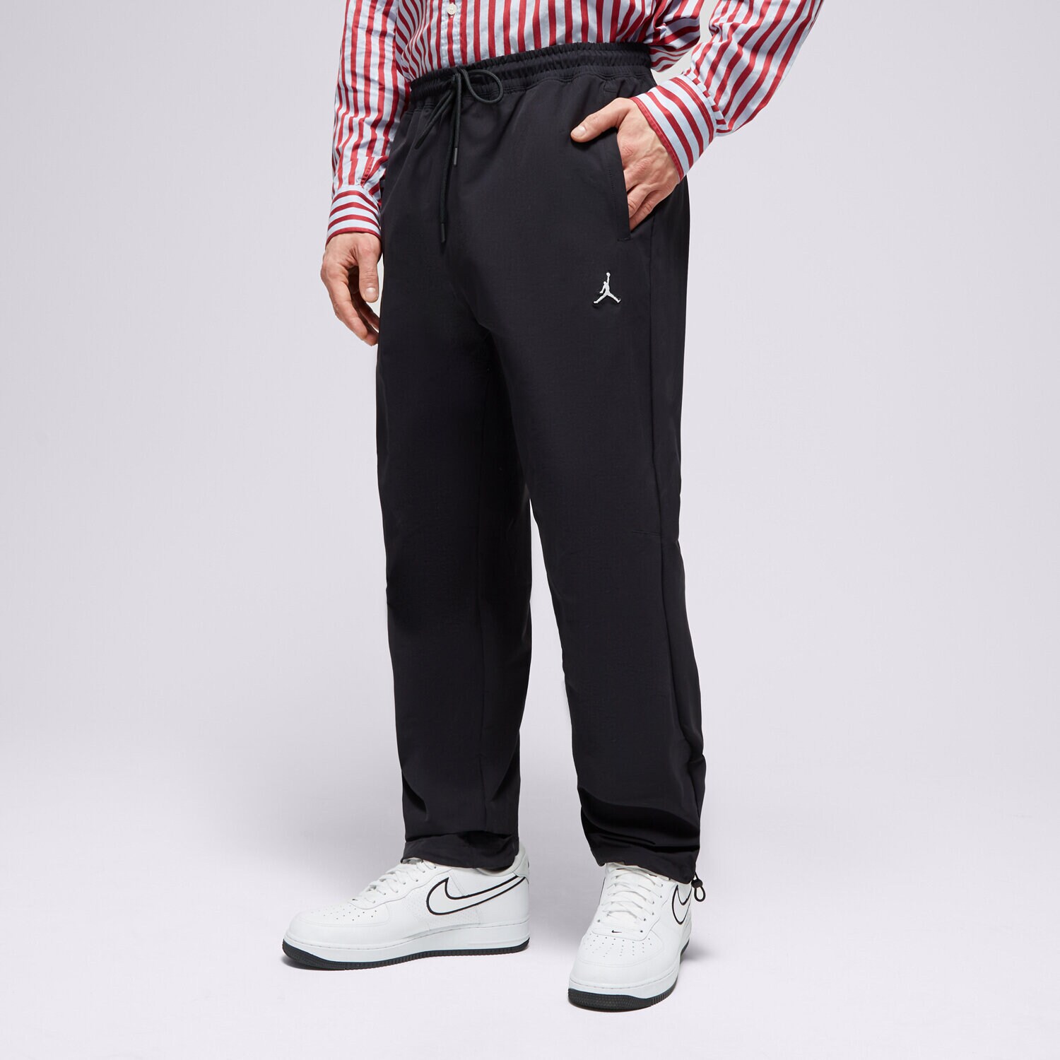 pánské kalhoty JORDAN KALHOTY  M J ESS WOVEN DQ7509-010 ČERNÁ