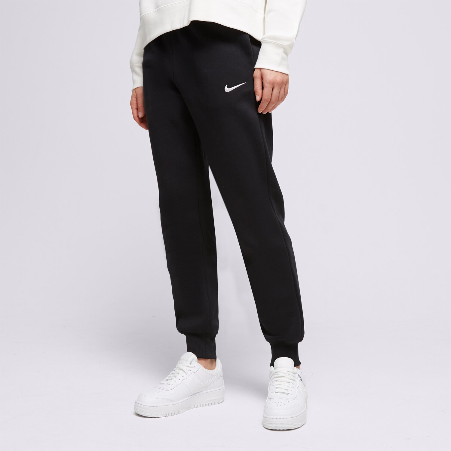 dámské kalhoty NIKE KALHOTY  W NSW PHNX FLC MR PANT STD FZ7626-010 ČERNÁ