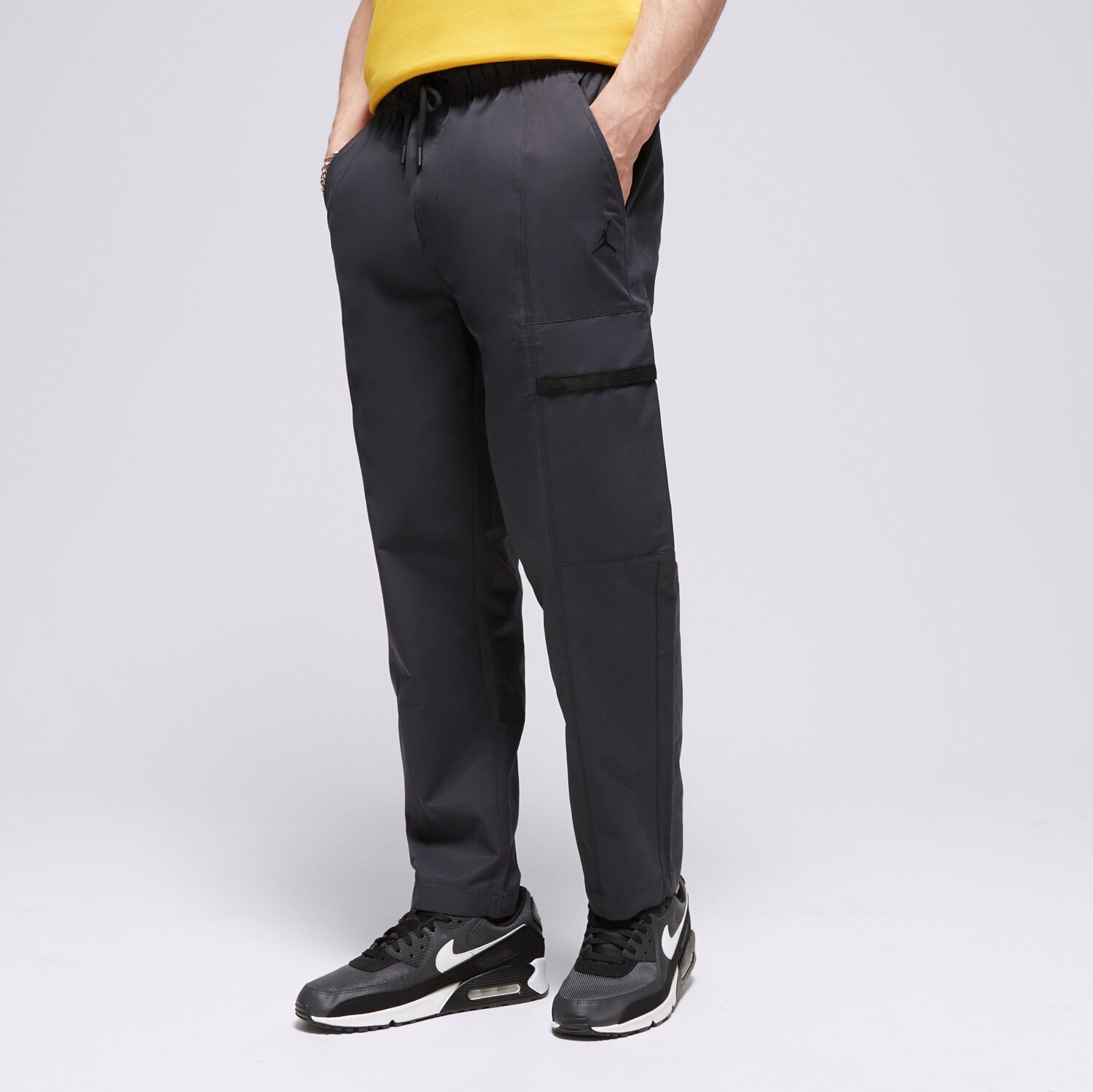 pánské kalhoty JORDAN KALHOTY  M J ESS WOVEN PANT FN4539-010 ČERNÁ