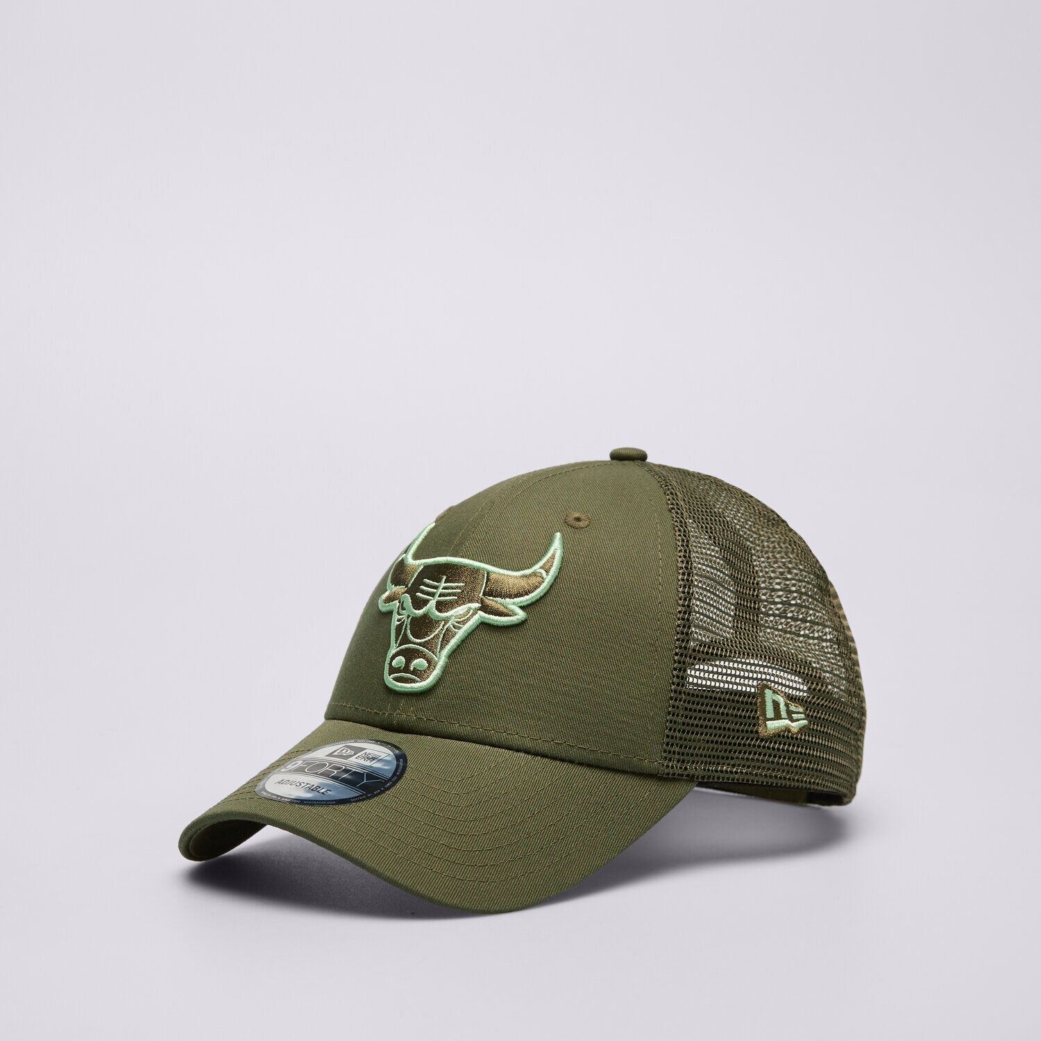 pánská kšiltovka NEW ERA ČEPICE NBA 940 TRUCKER BULLS CHICAGO BULLS 60503605 KHAKI