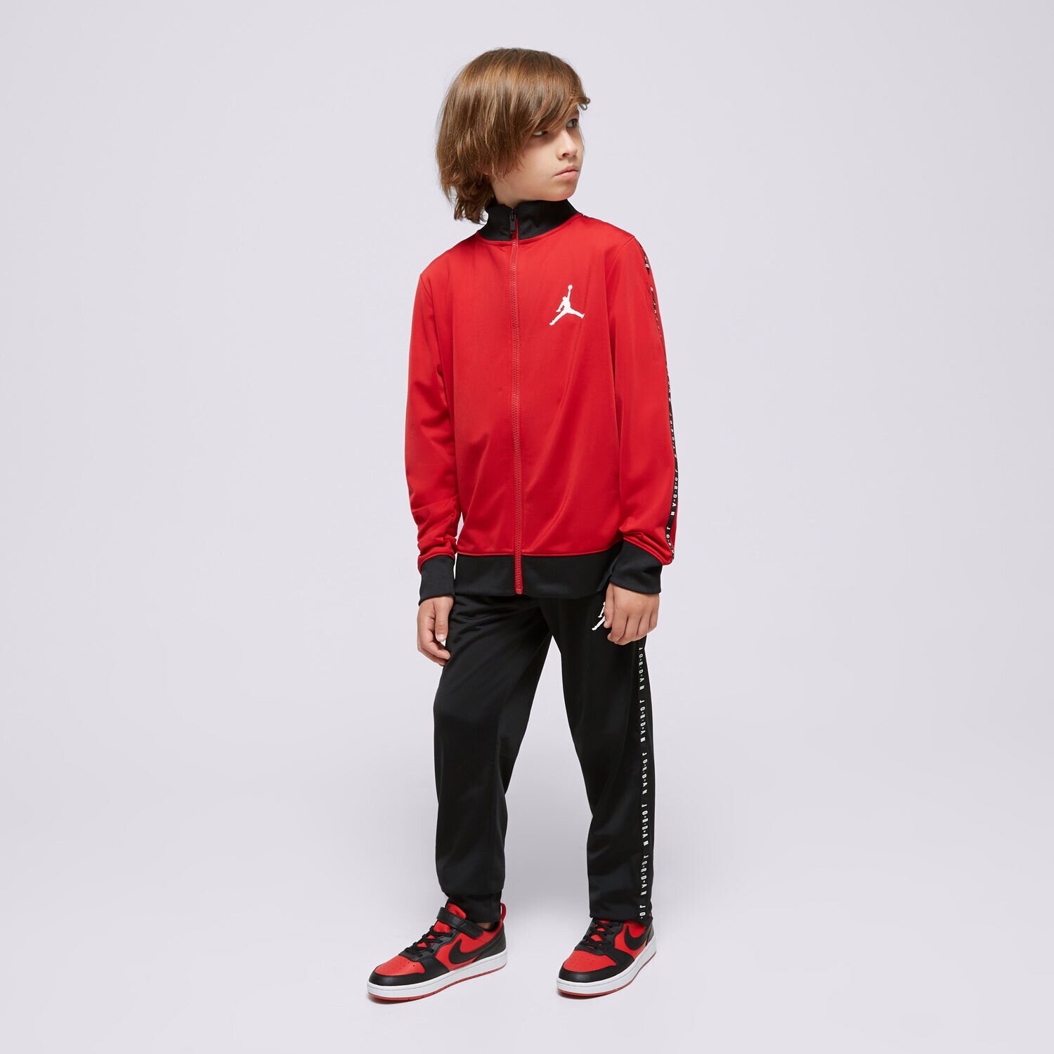 dětské kalhoty JORDAN SOUPRAVA AIR JORDAN TRICOT SET BOY 95A449-KR5 ČERNÁ