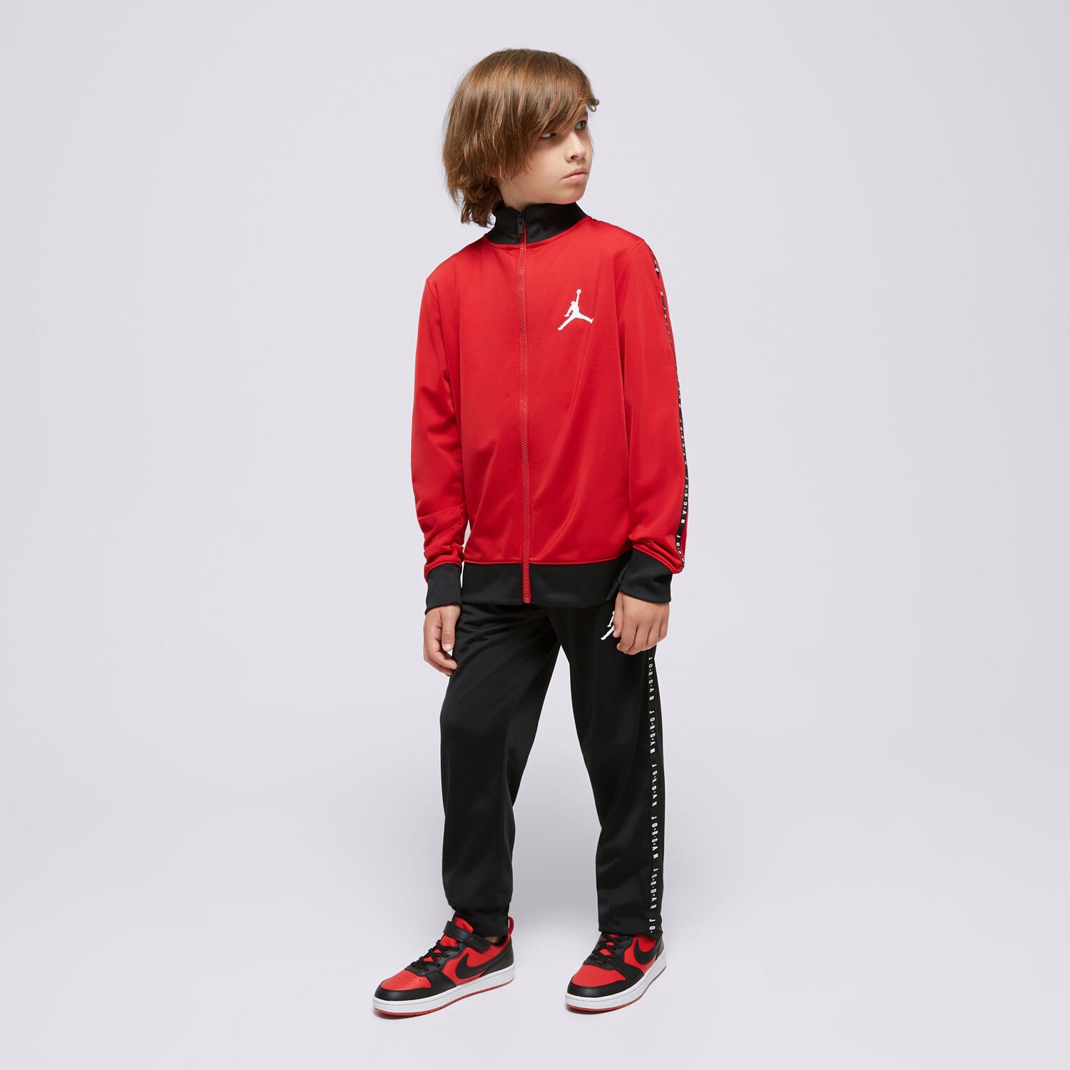 dětské kalhoty JORDAN SOUPRAVA AIR JORDAN TRICOT SET BOY 95A449-KR5 ČERNÁ