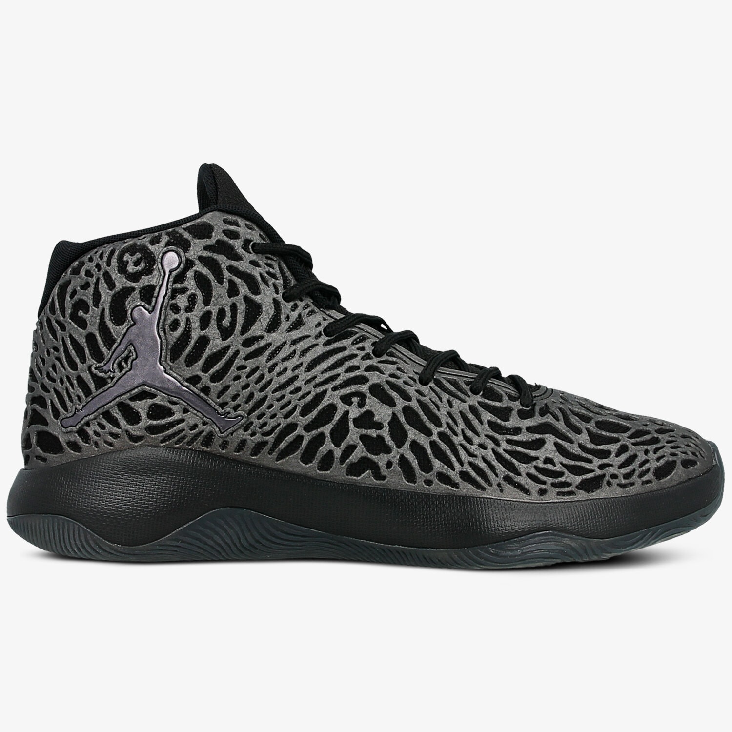 JORDAN ULTRA.FLY. 834268010 ČERNÁ