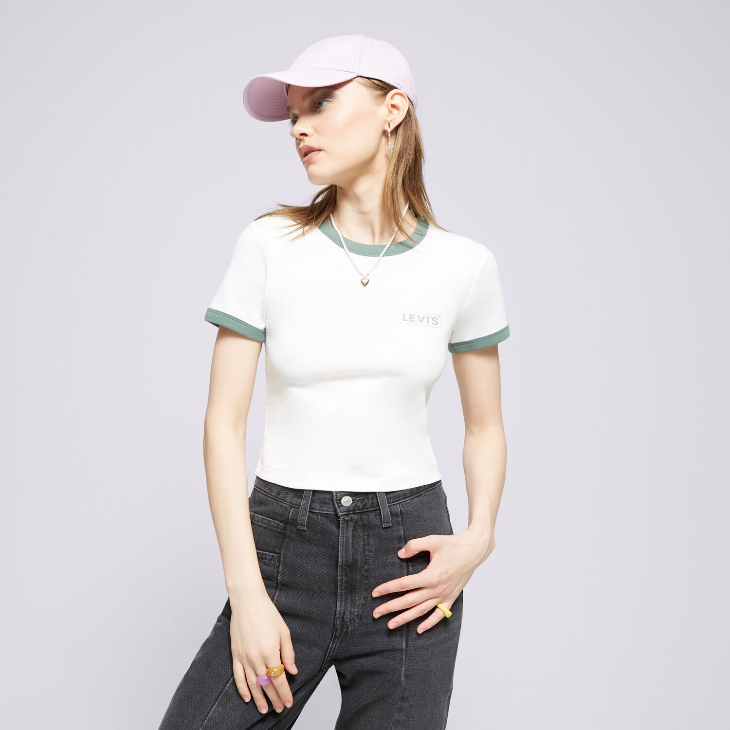 dámské tričko LEVI'S TRIČKO GRAPHIC RINGER MINI TEE WHITES A3523-0072 BÍLÁ
